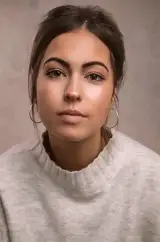 Rhiannon Clements