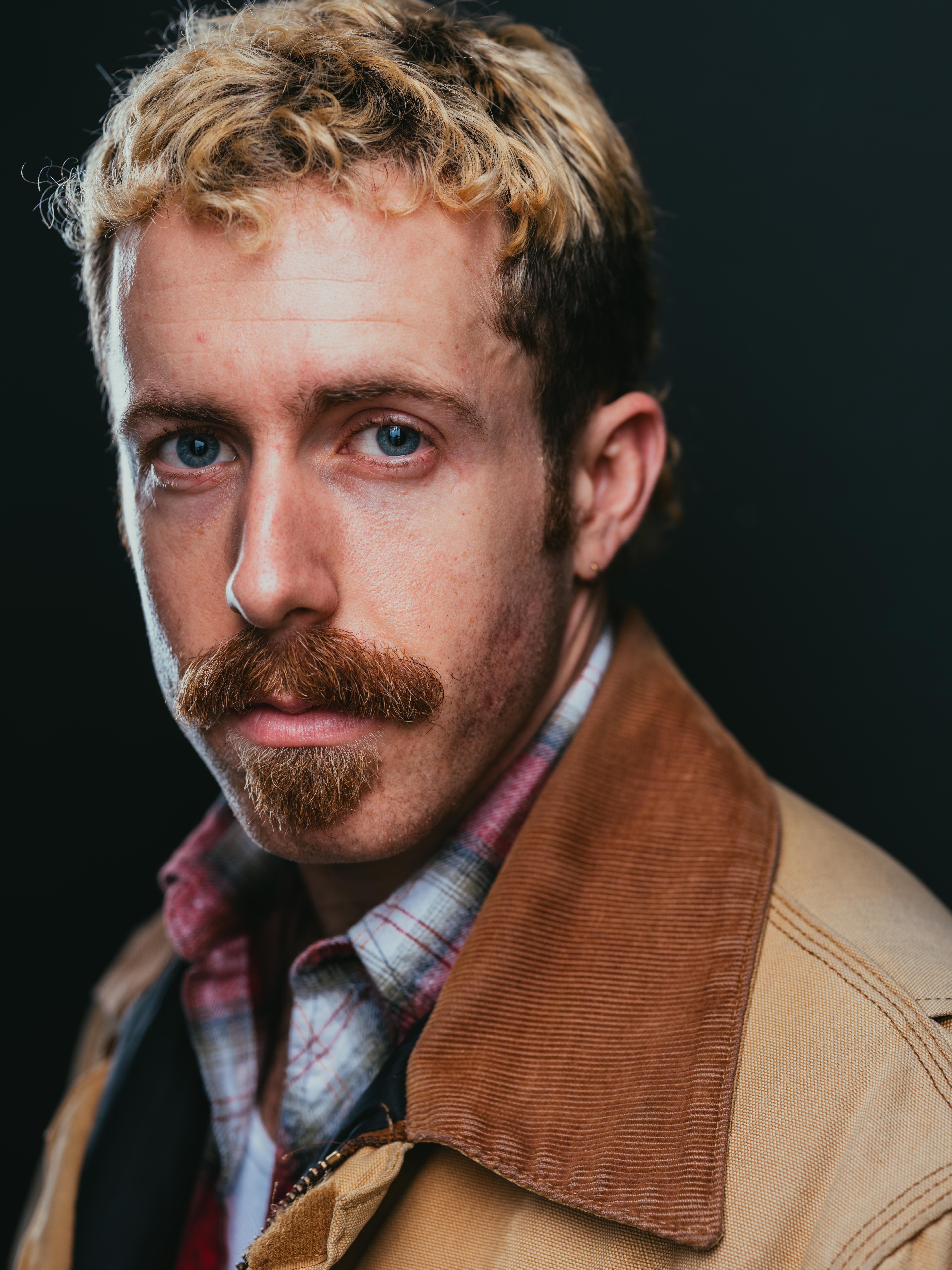 actor Robert Gemaehlich large photo