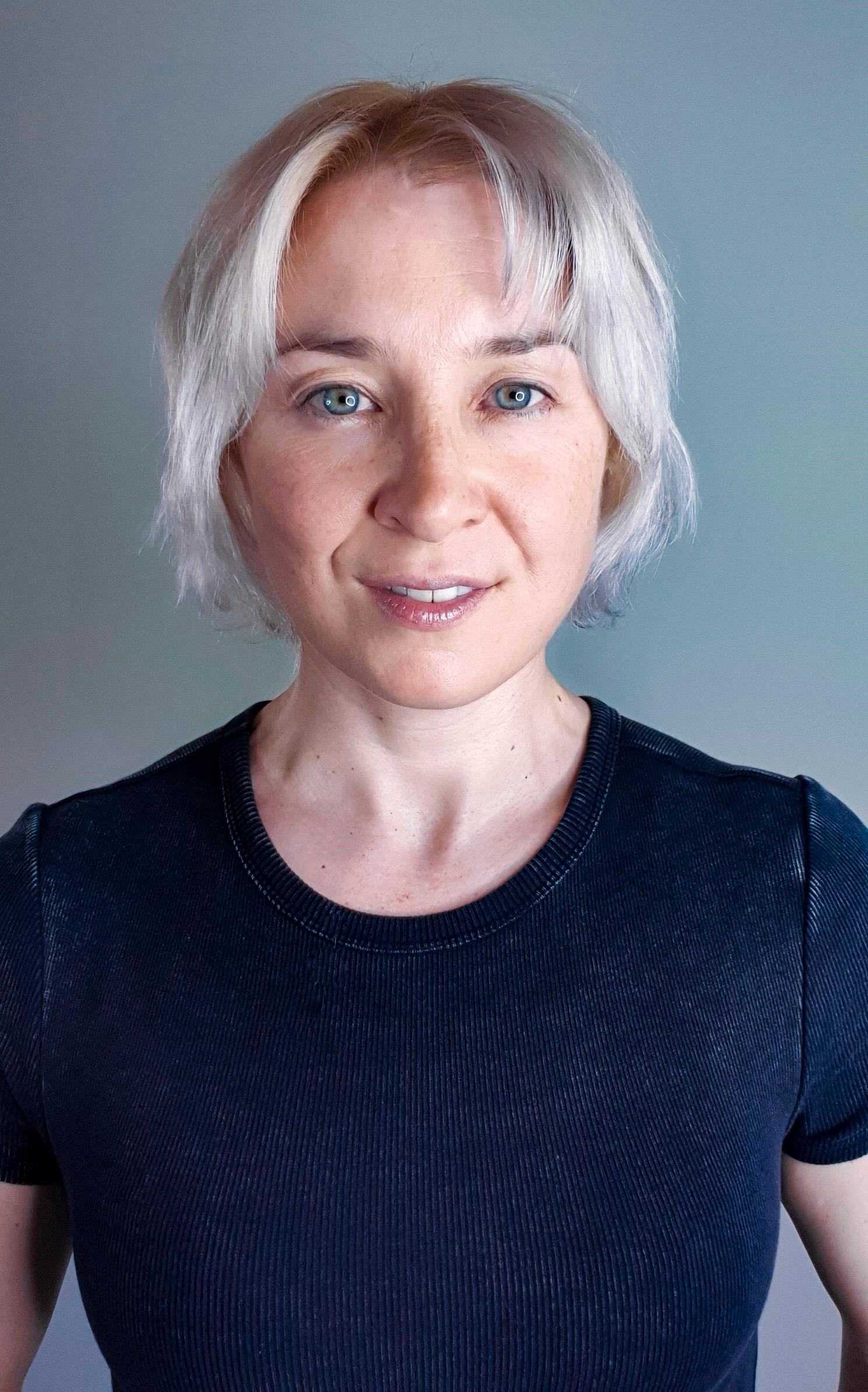 actor Cassie Dart large photo