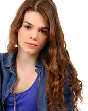 actor Marie-Ève Beauregard large photo