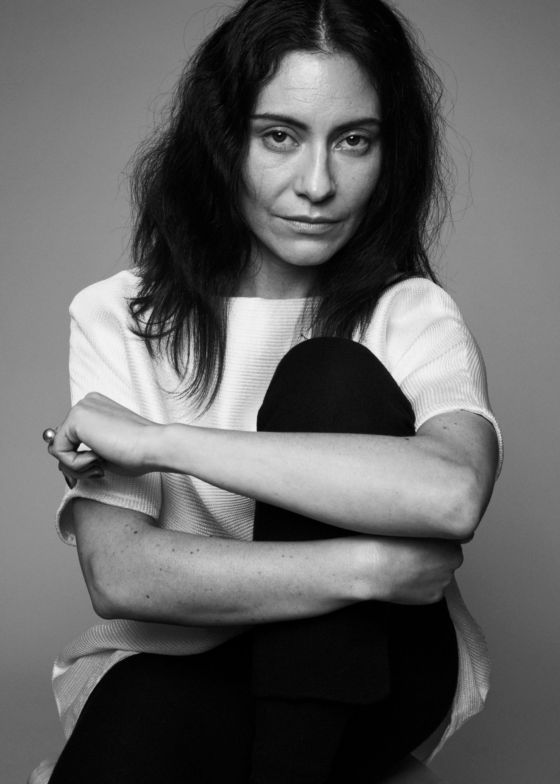 actor Bianca Cruzeiro large photo