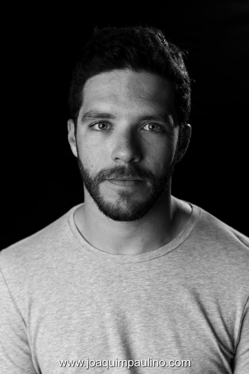 actor Tomás Alves large photo