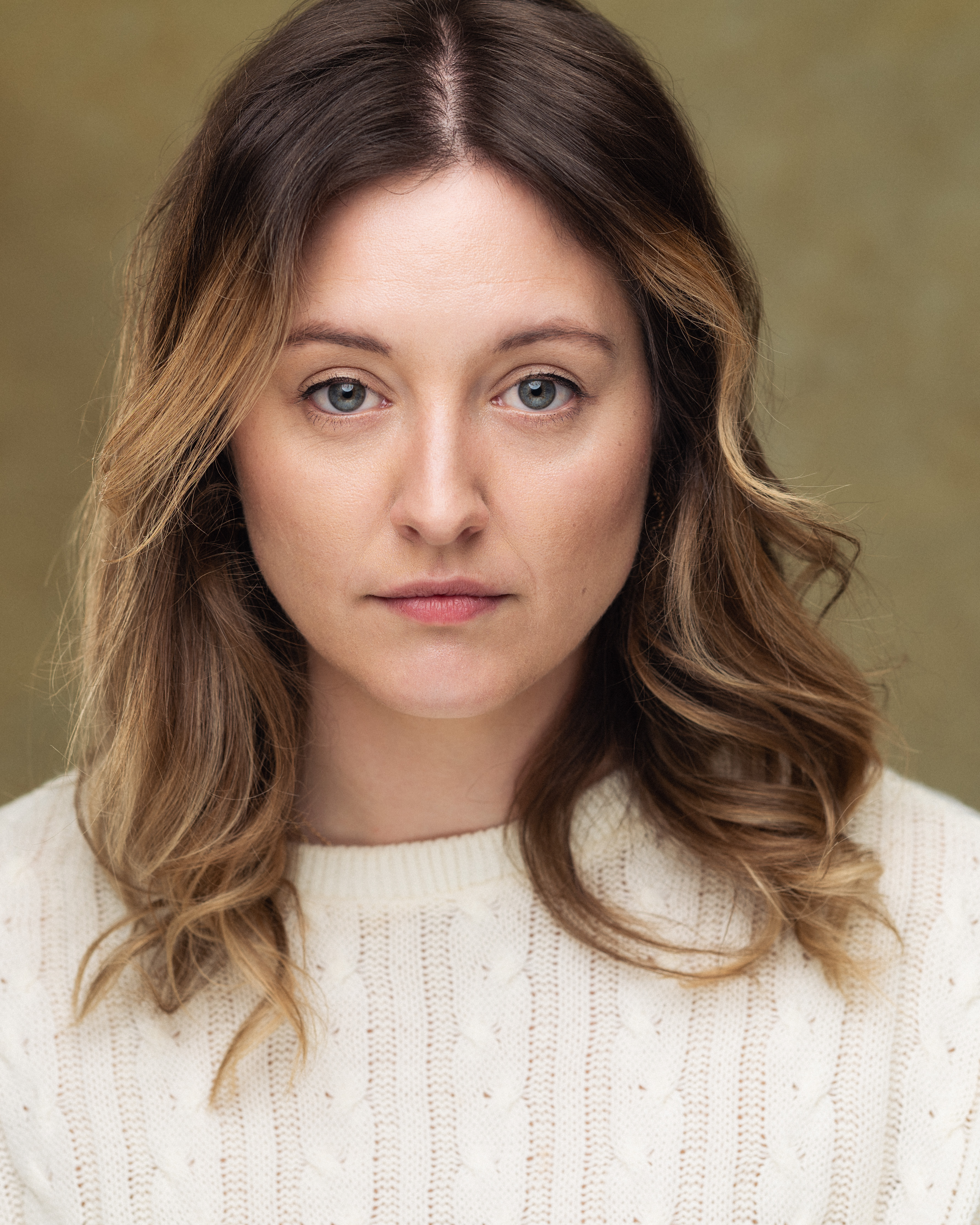 actor Meg Matthews large photo