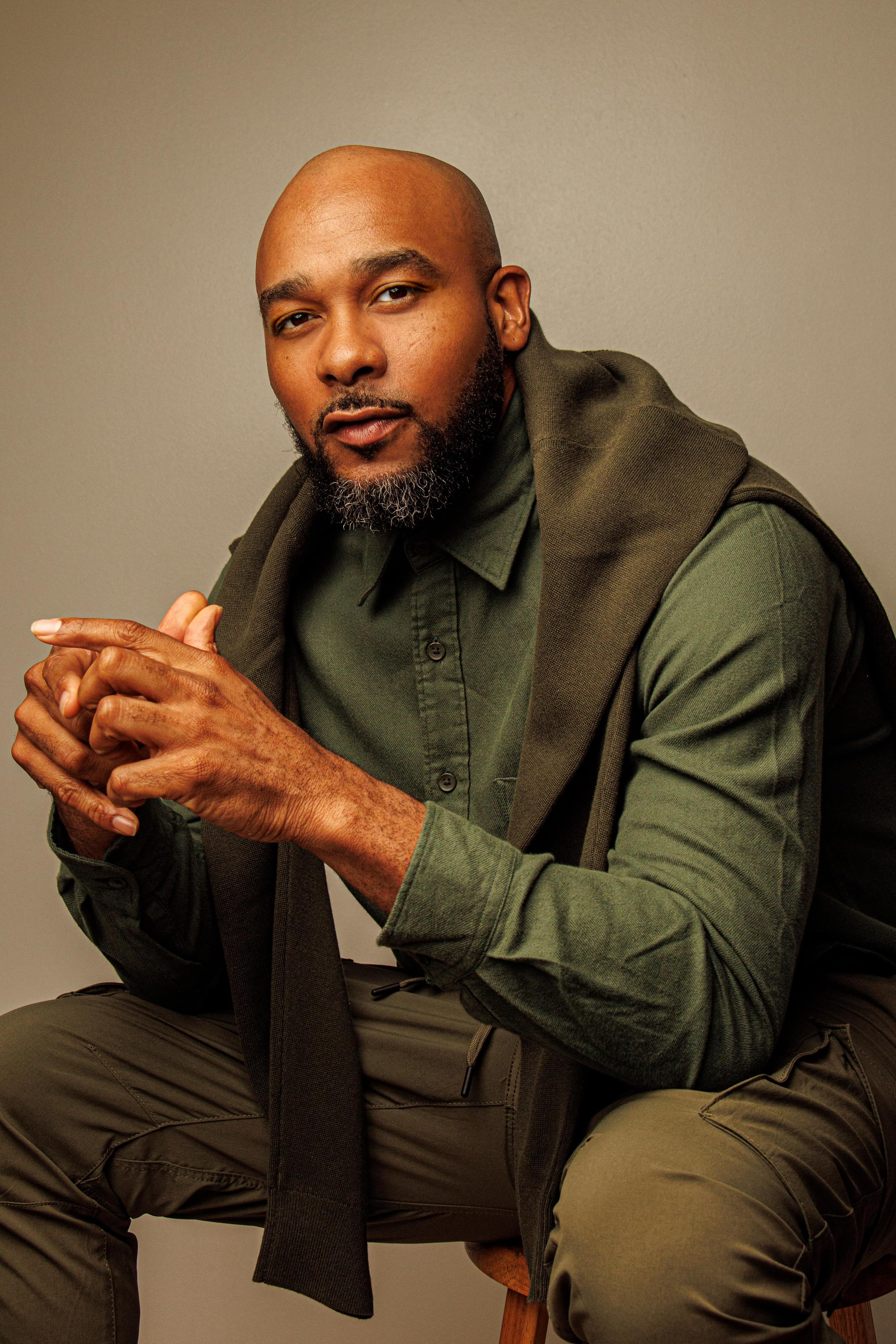 actor Anthony Burrell large photo