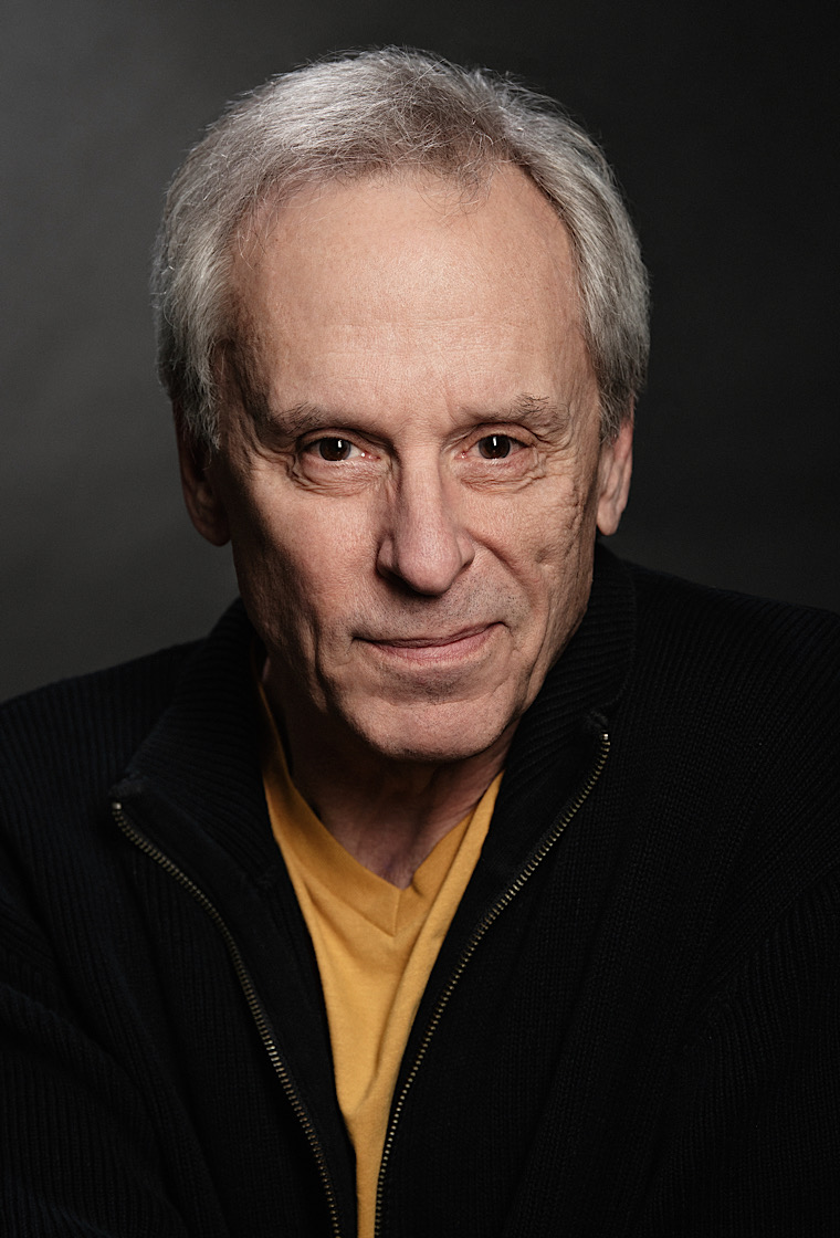 actor Craig Kolkebeck large photo