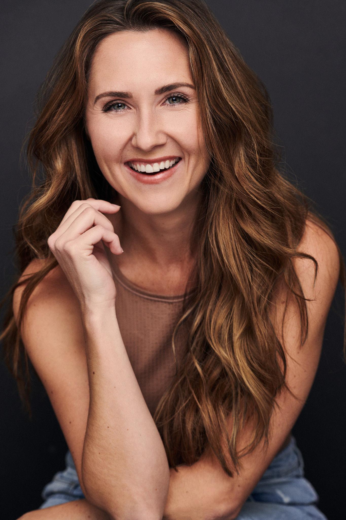 actor Rachael Rogan large photo