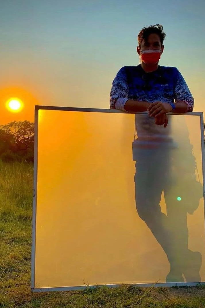 actor Carlos Benavides large photo