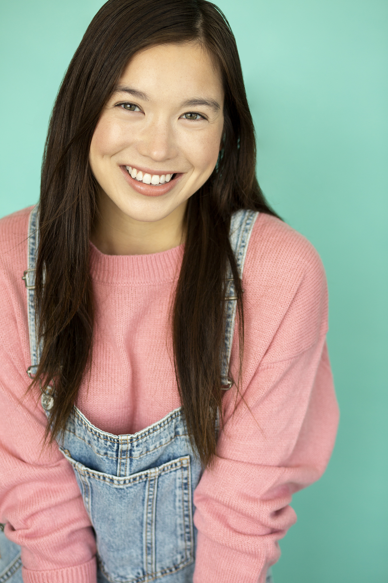 actor Sophia Lepore large photo