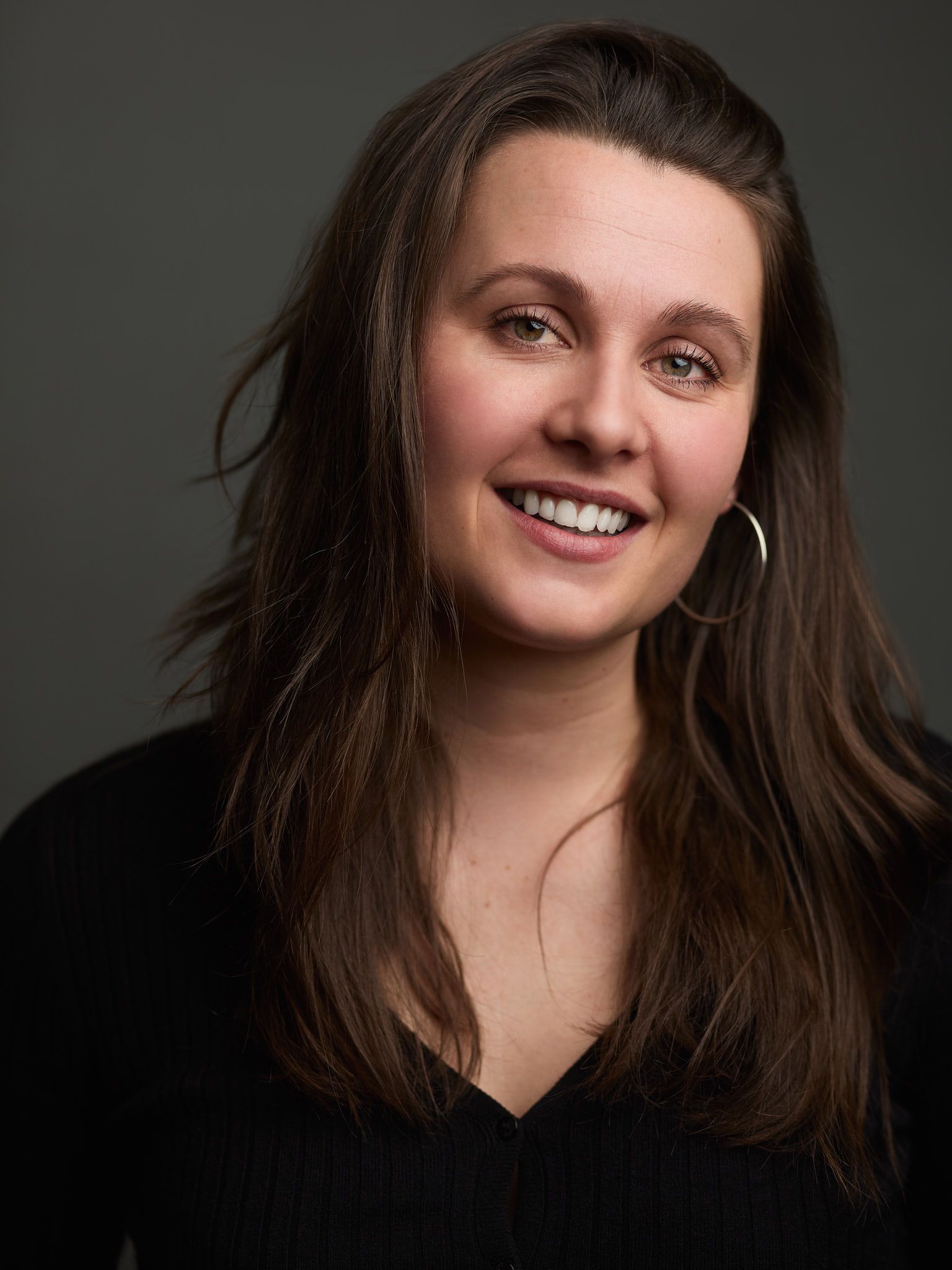 actor Molly McGlynn large photo