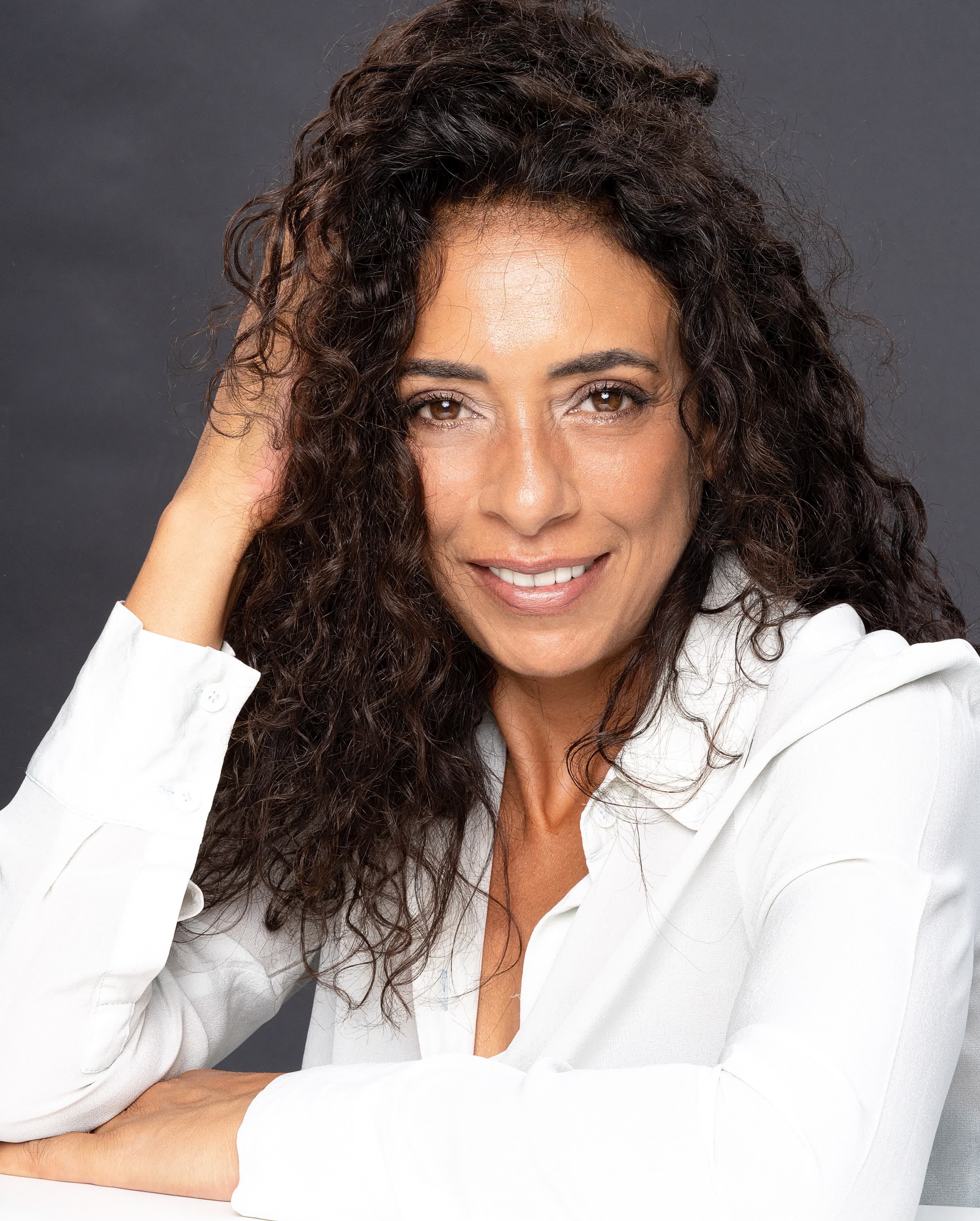 actor Manal Awad large photo