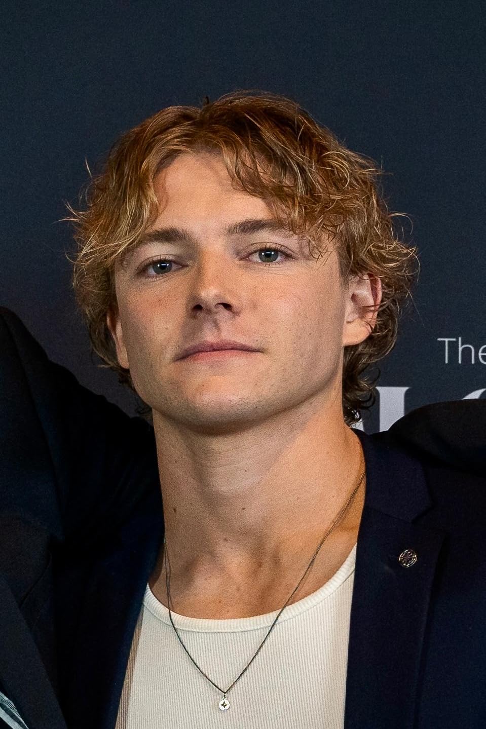 actor James Munn large photo