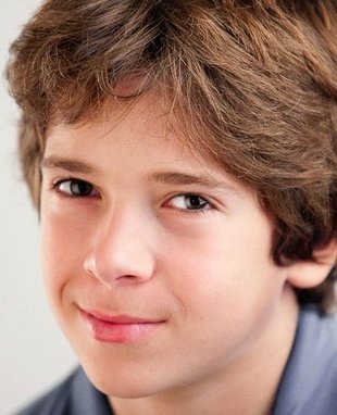 actor Louis-David Leblanc large photo