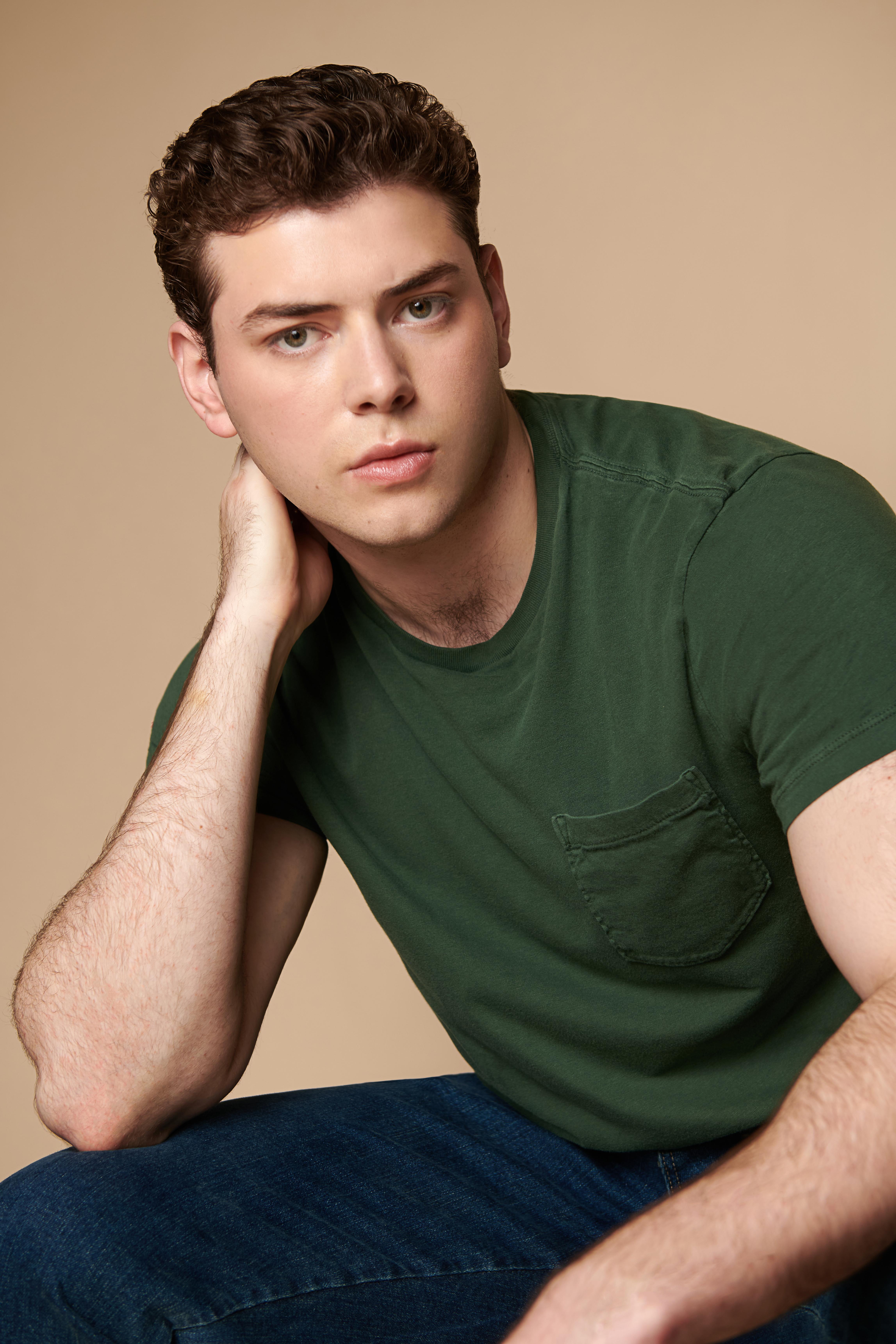 actor Cole Steeves large photo