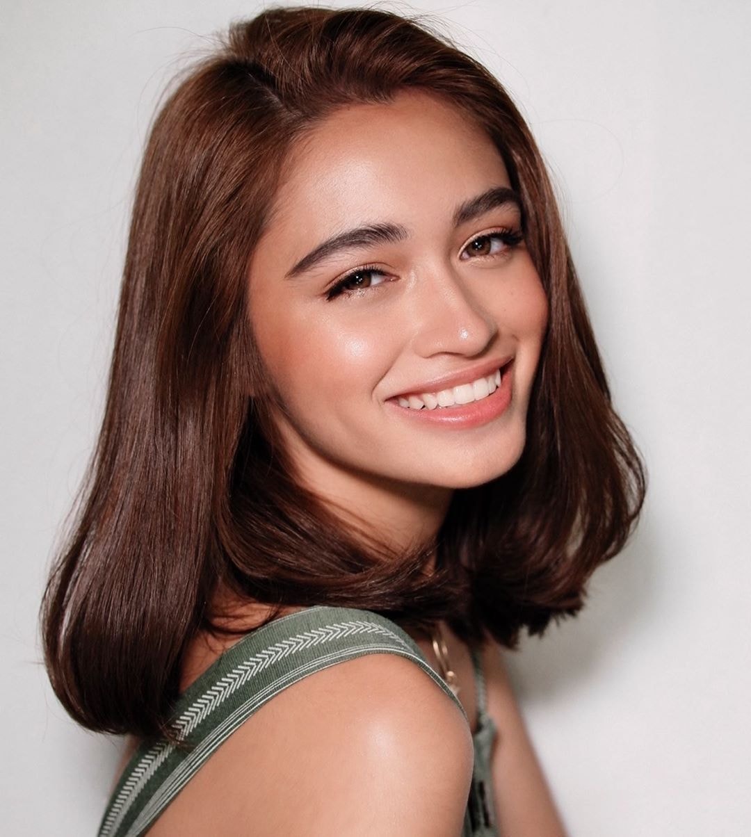 actor Angelina Cruz large photo