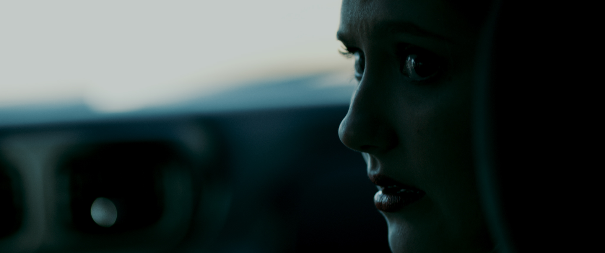 actor Kait Bradley large photo