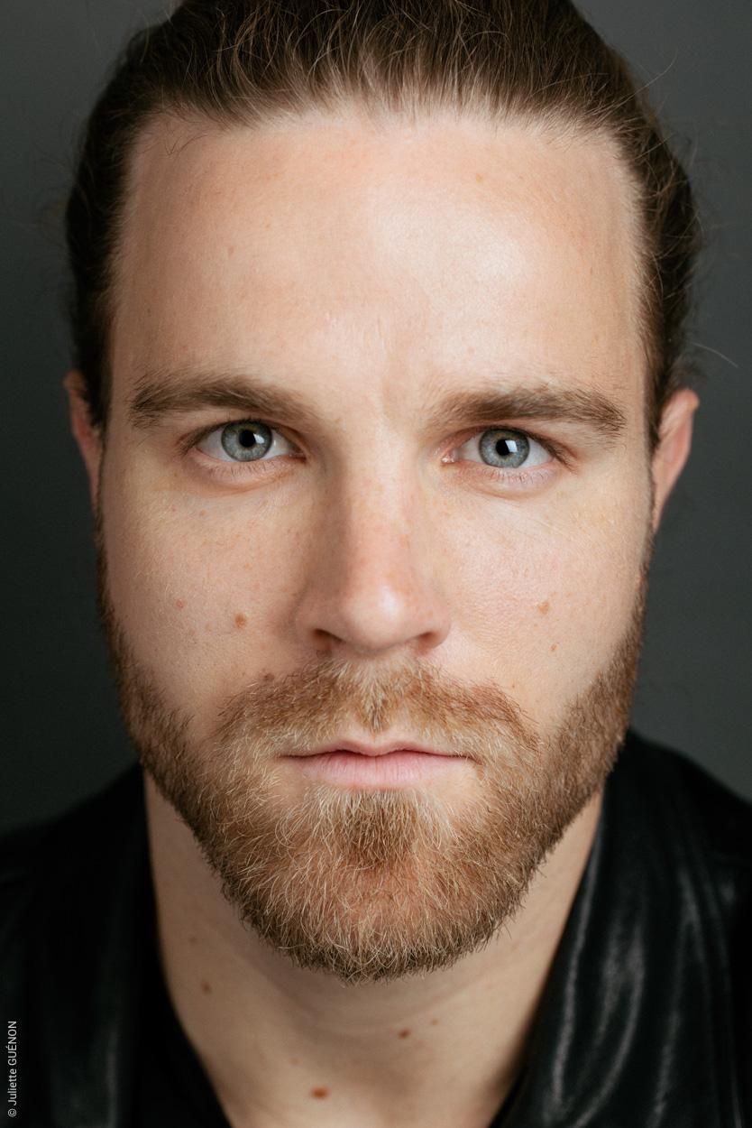 actor Elric Montorier large photo