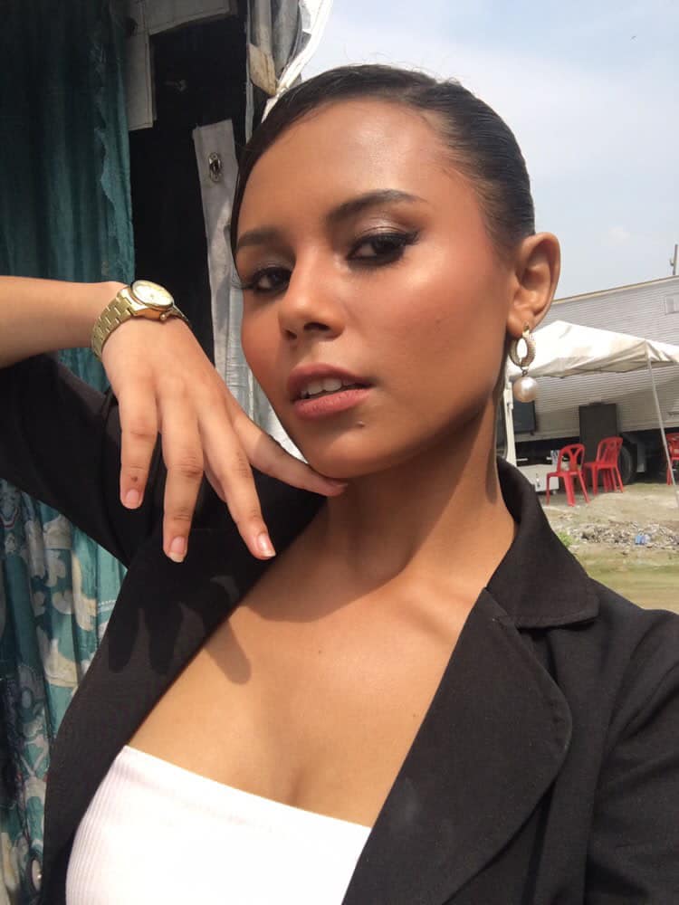 actor Dorilyn Lauzon large photo