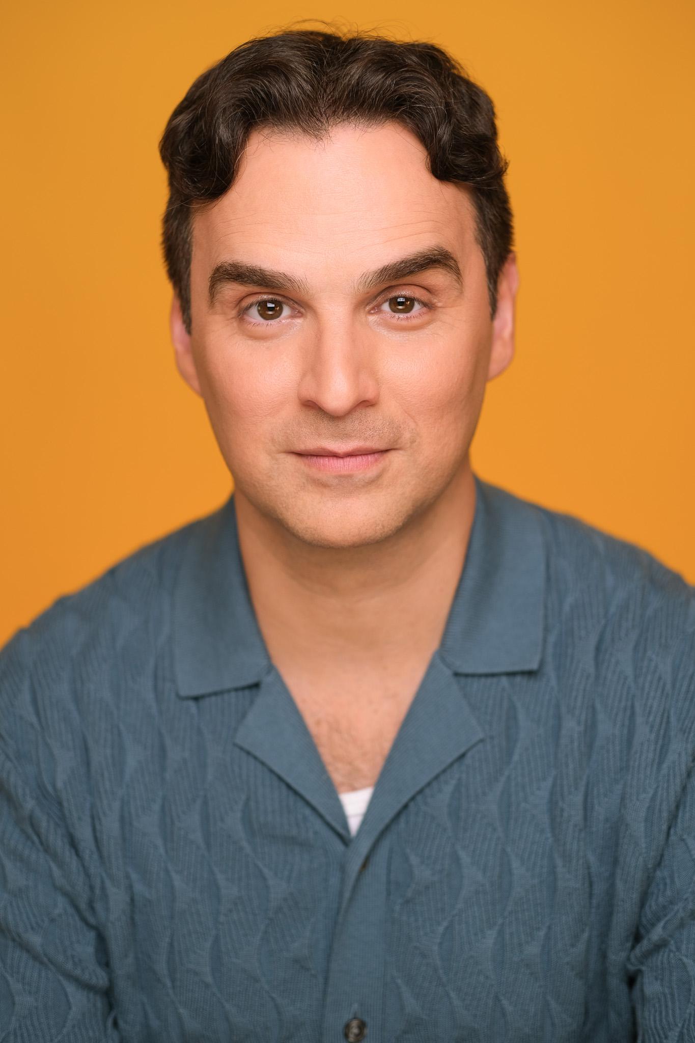 actor Mike Smith Rivera large photo