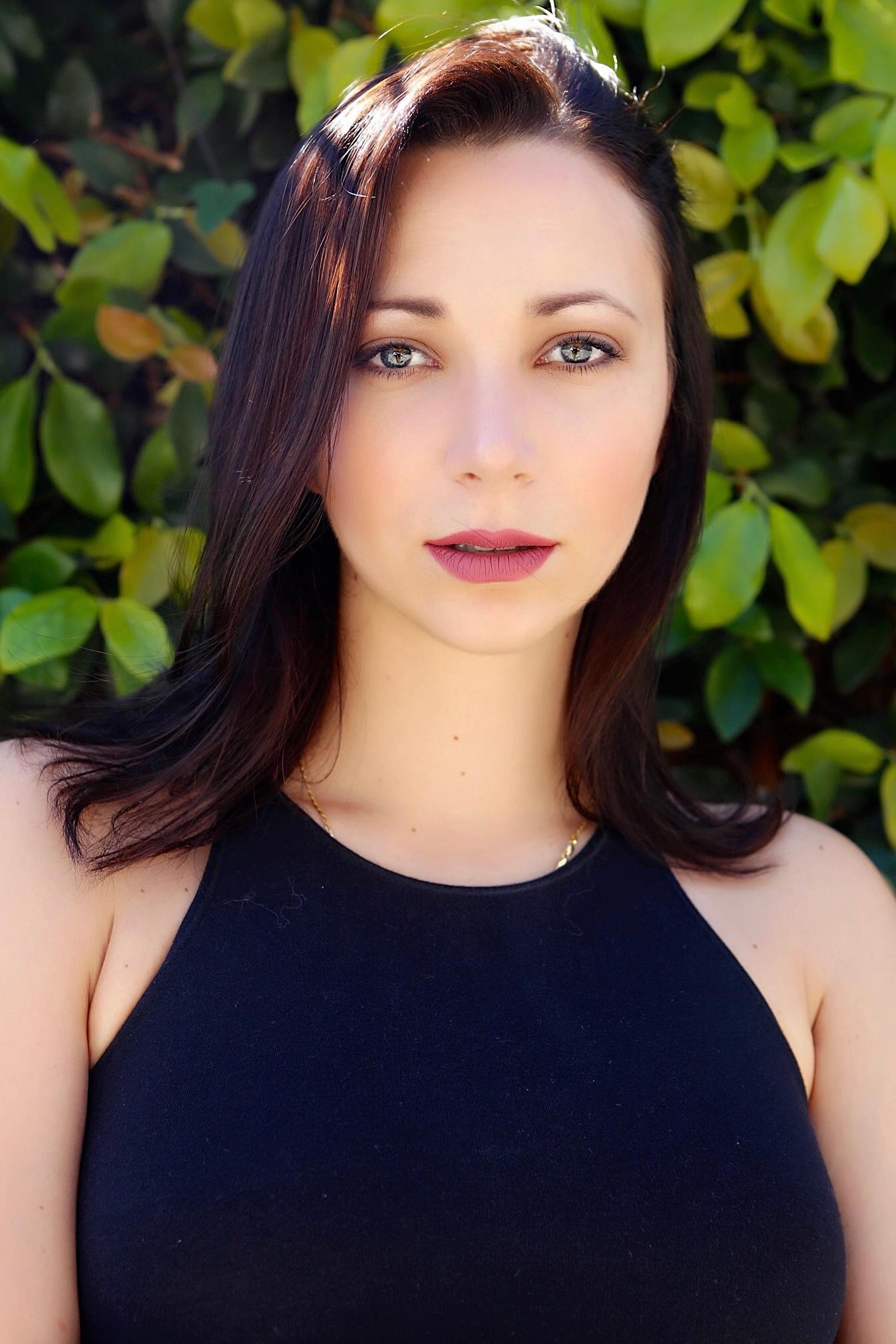 actor Bianca Rusu large photo