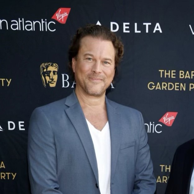 actor Alex Dundas large photo