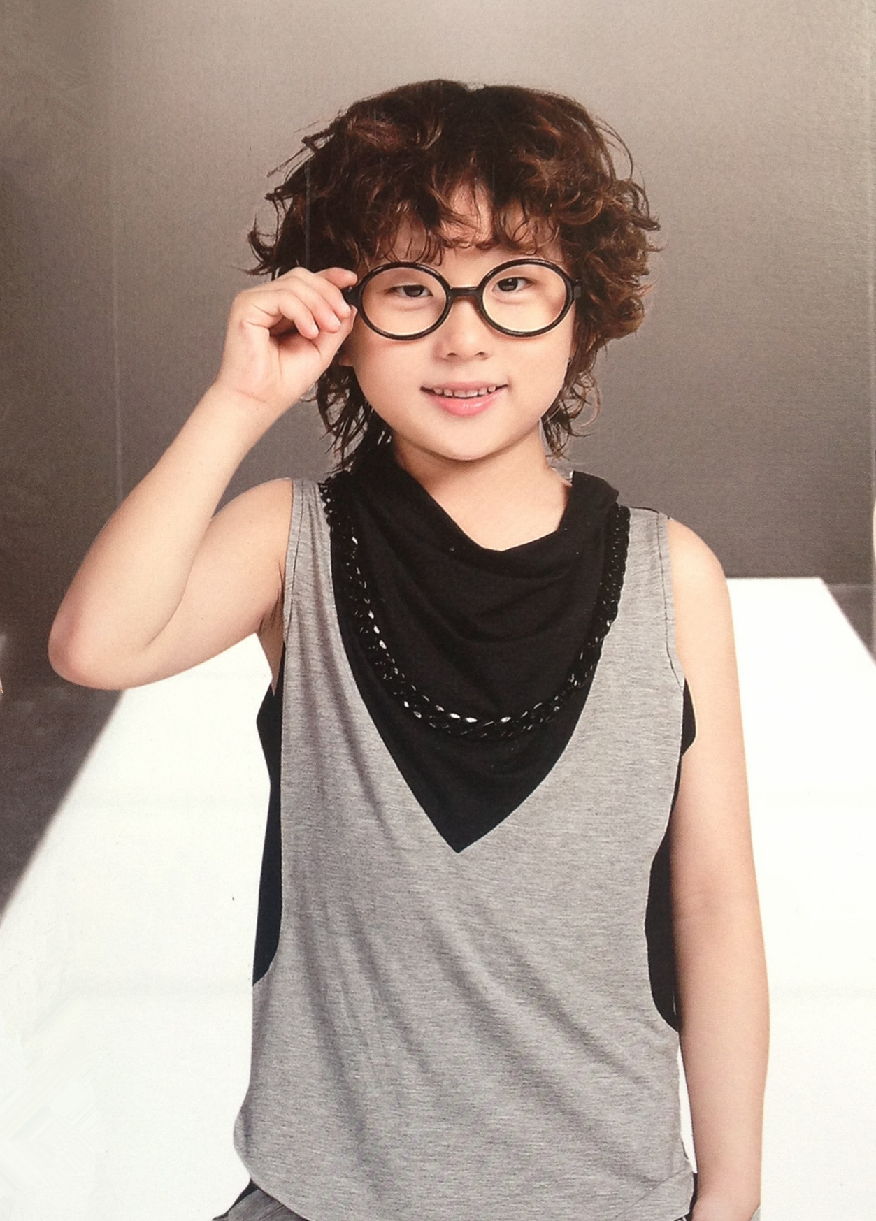 actor Mingze Liu large photo