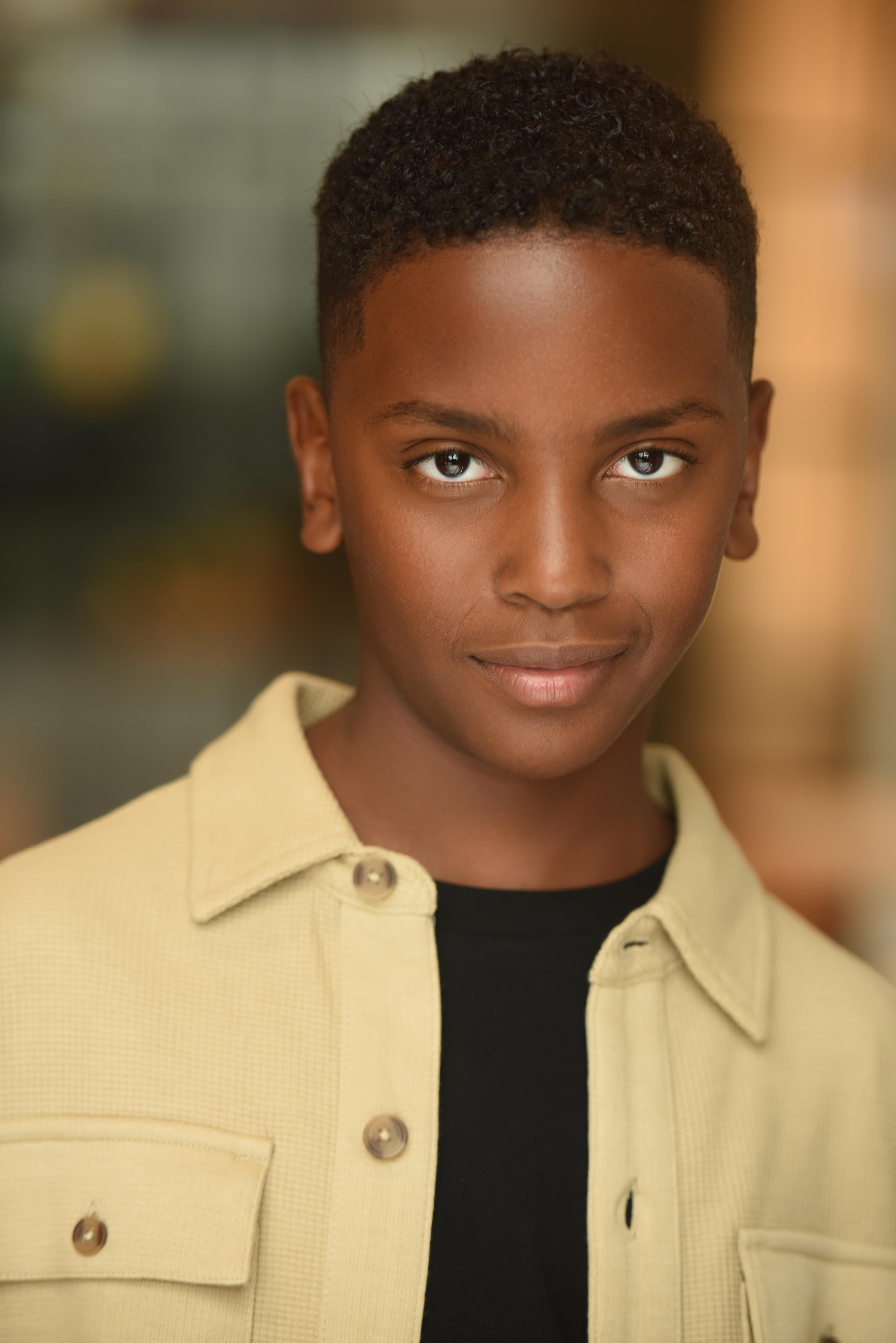 actor Gabriel Turner large photo