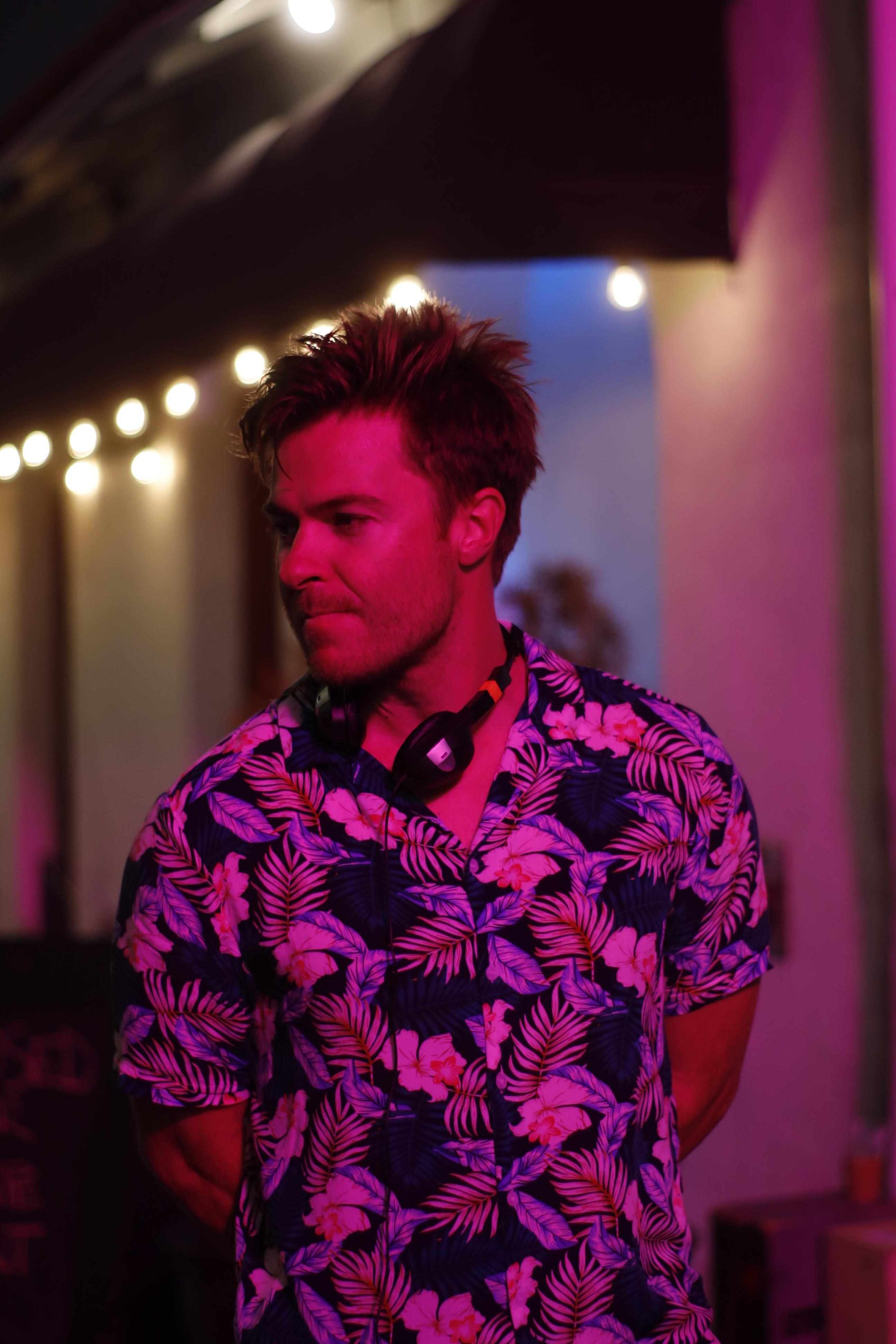 actor Shaun Hart large photo