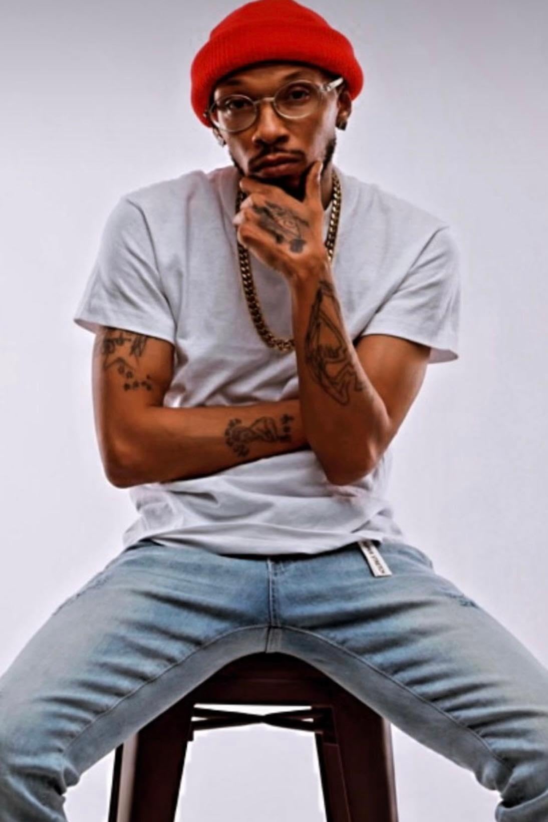 actor Willie Cook large photo