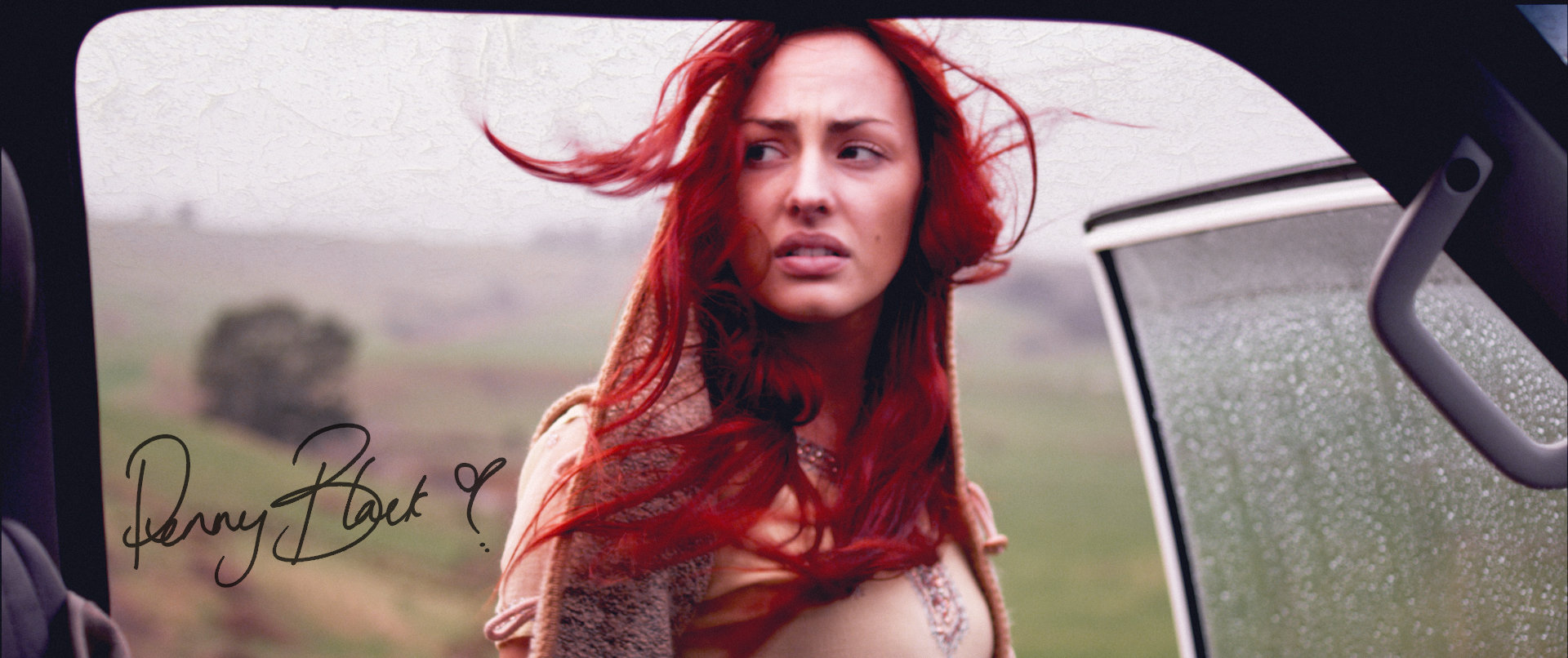 actor Astra McLaren large photo