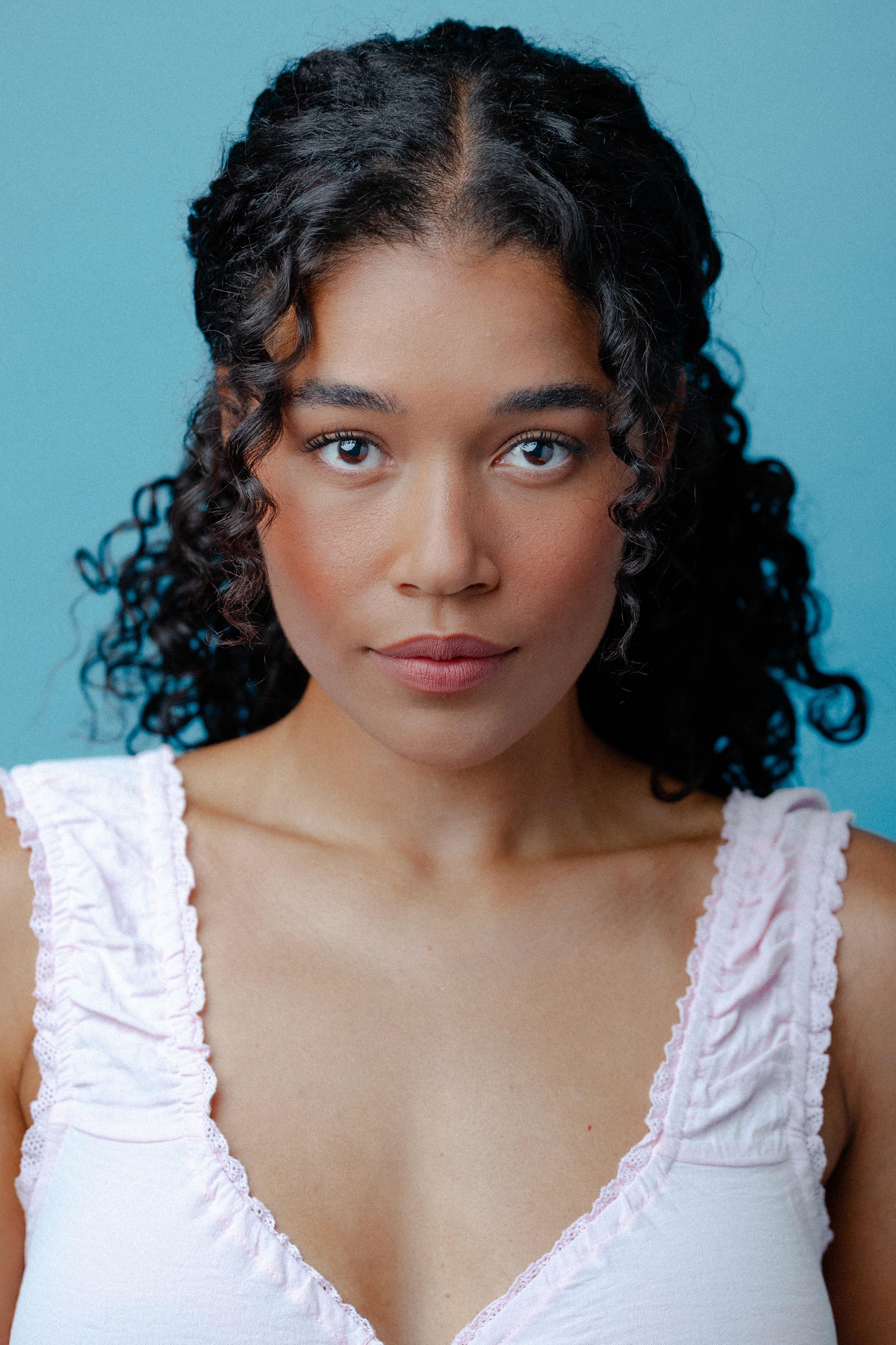 actor Savannah Bangoura large photo