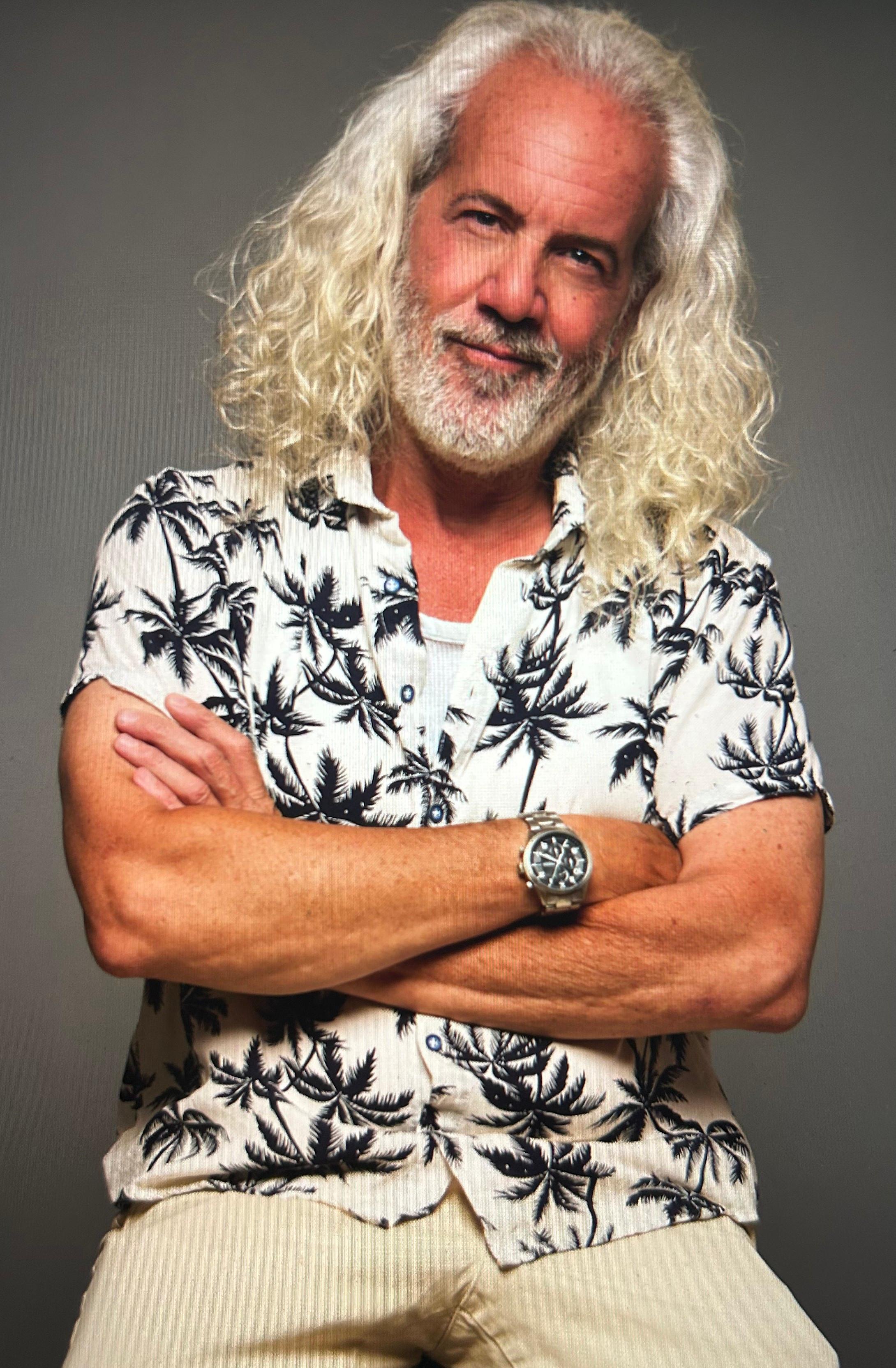 actor Chris Sirois large photo