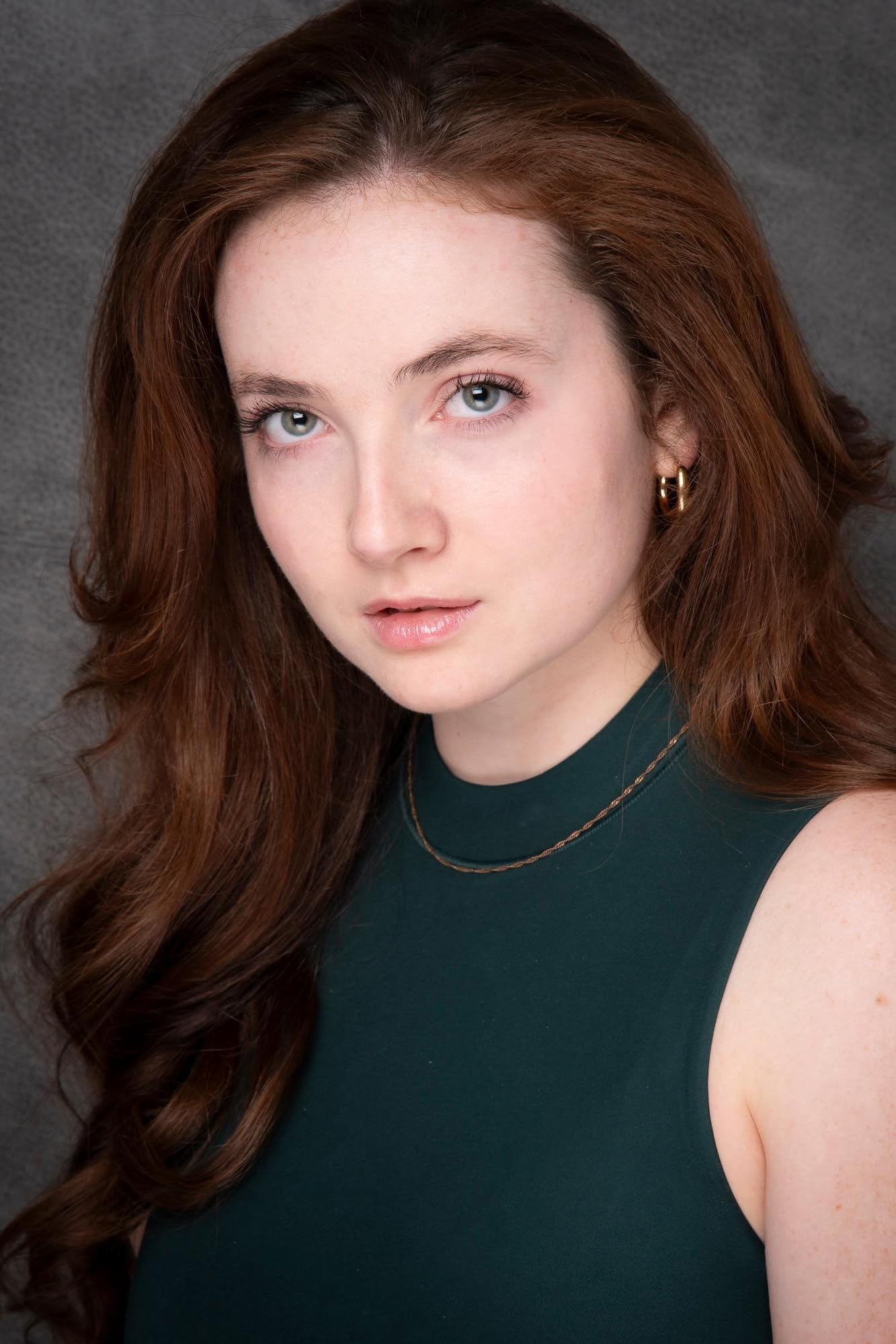 actor Josie Juliette Wert large photo