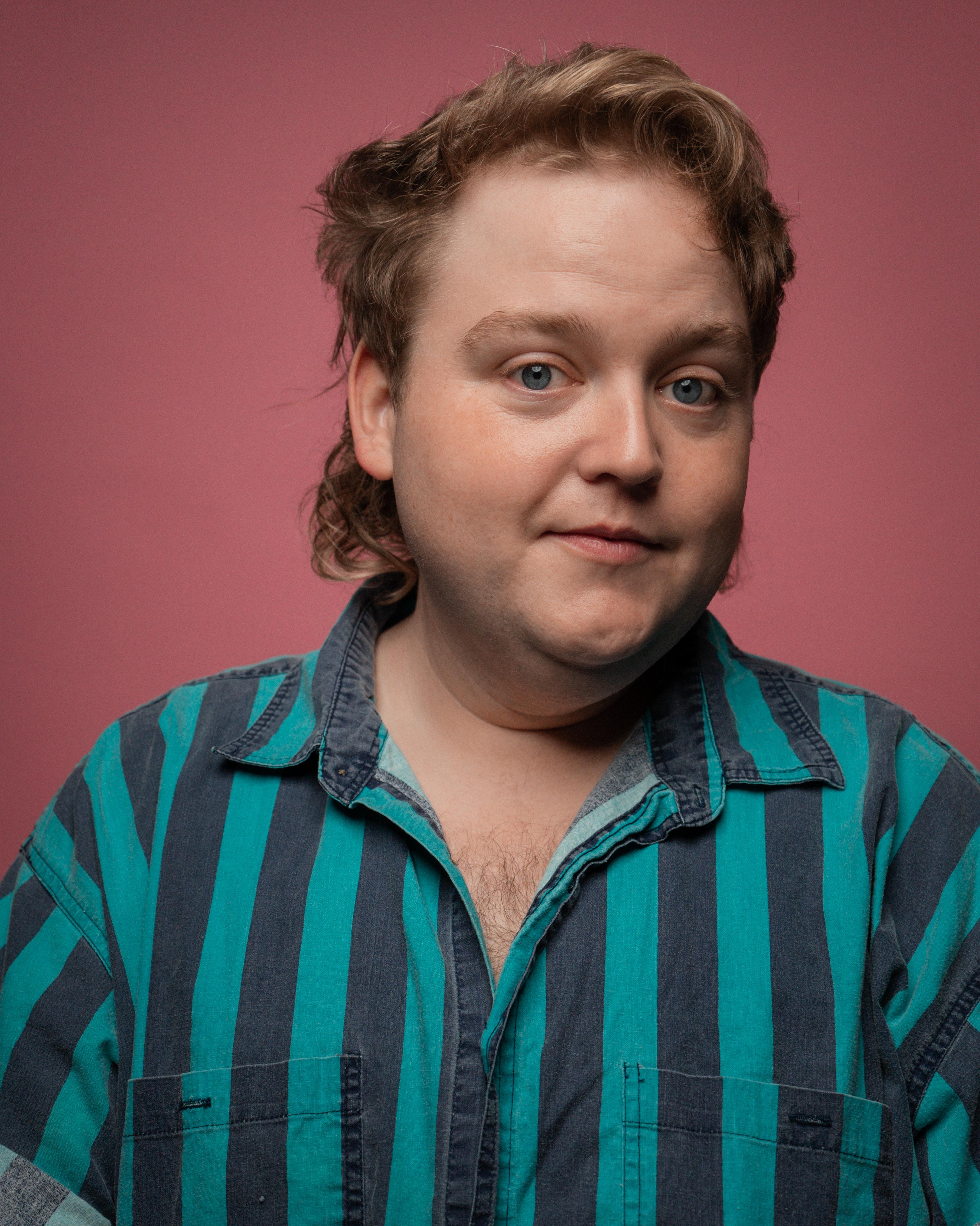 actor Cole Ragsdale large photo