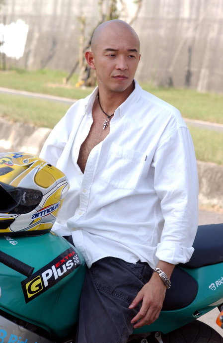 actor Firebird Liu large photo