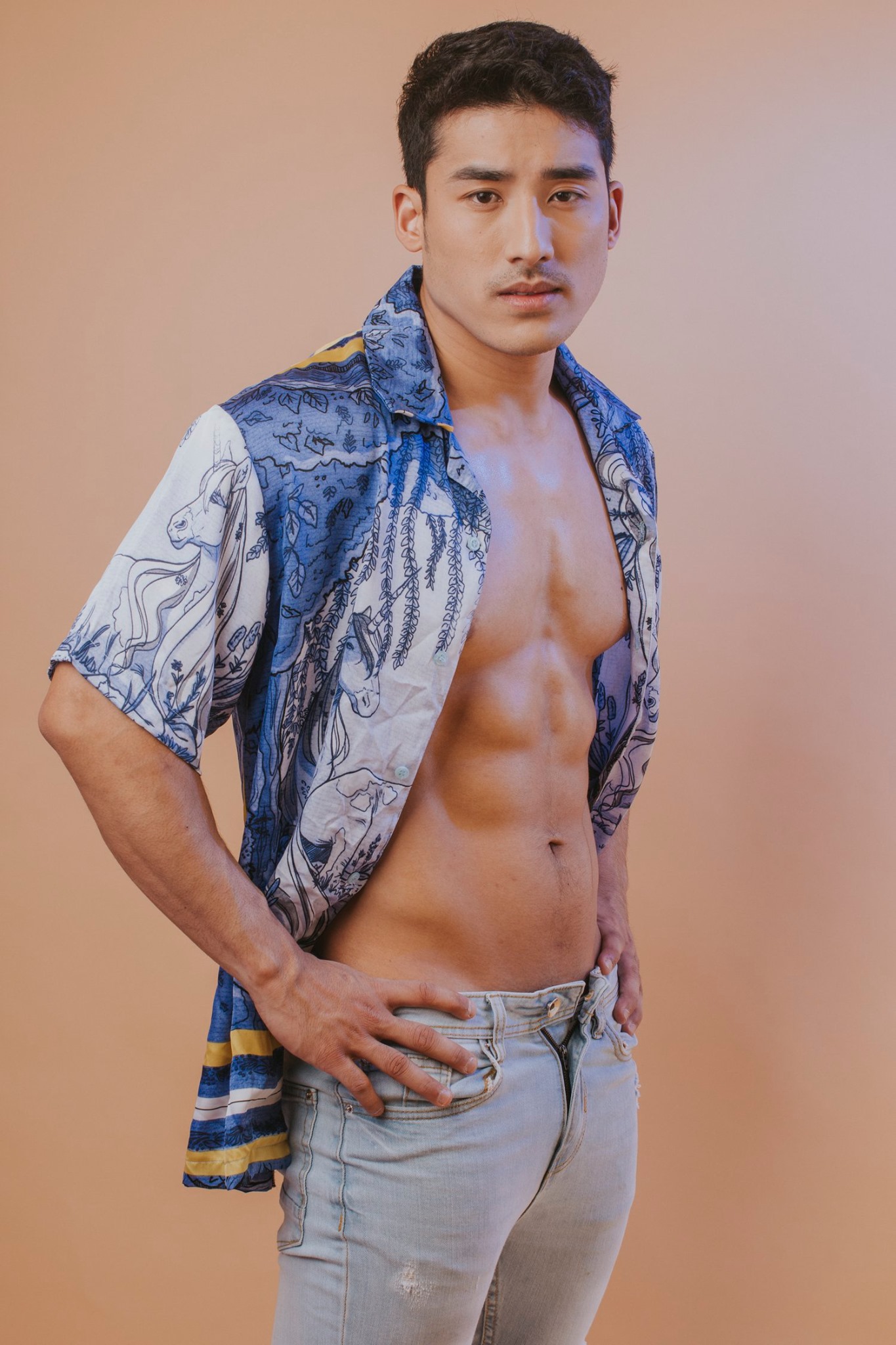 actor Julian Roxas large photo