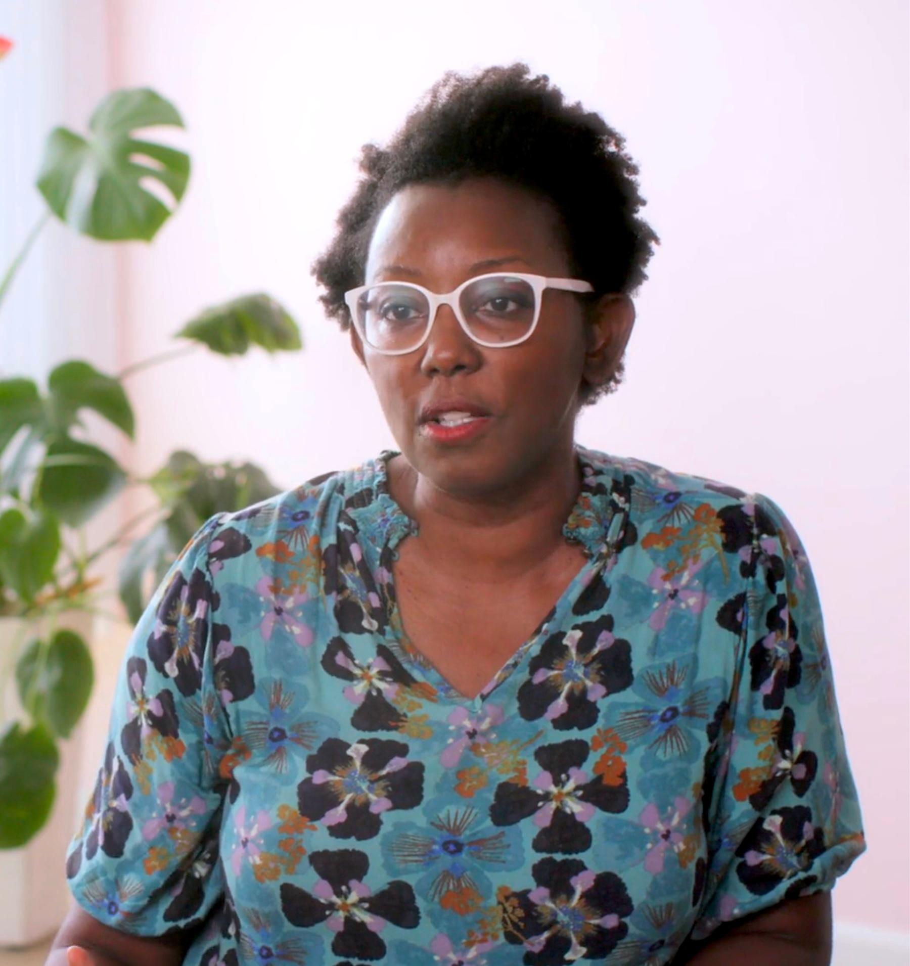 actor Yolanda Hester large photo