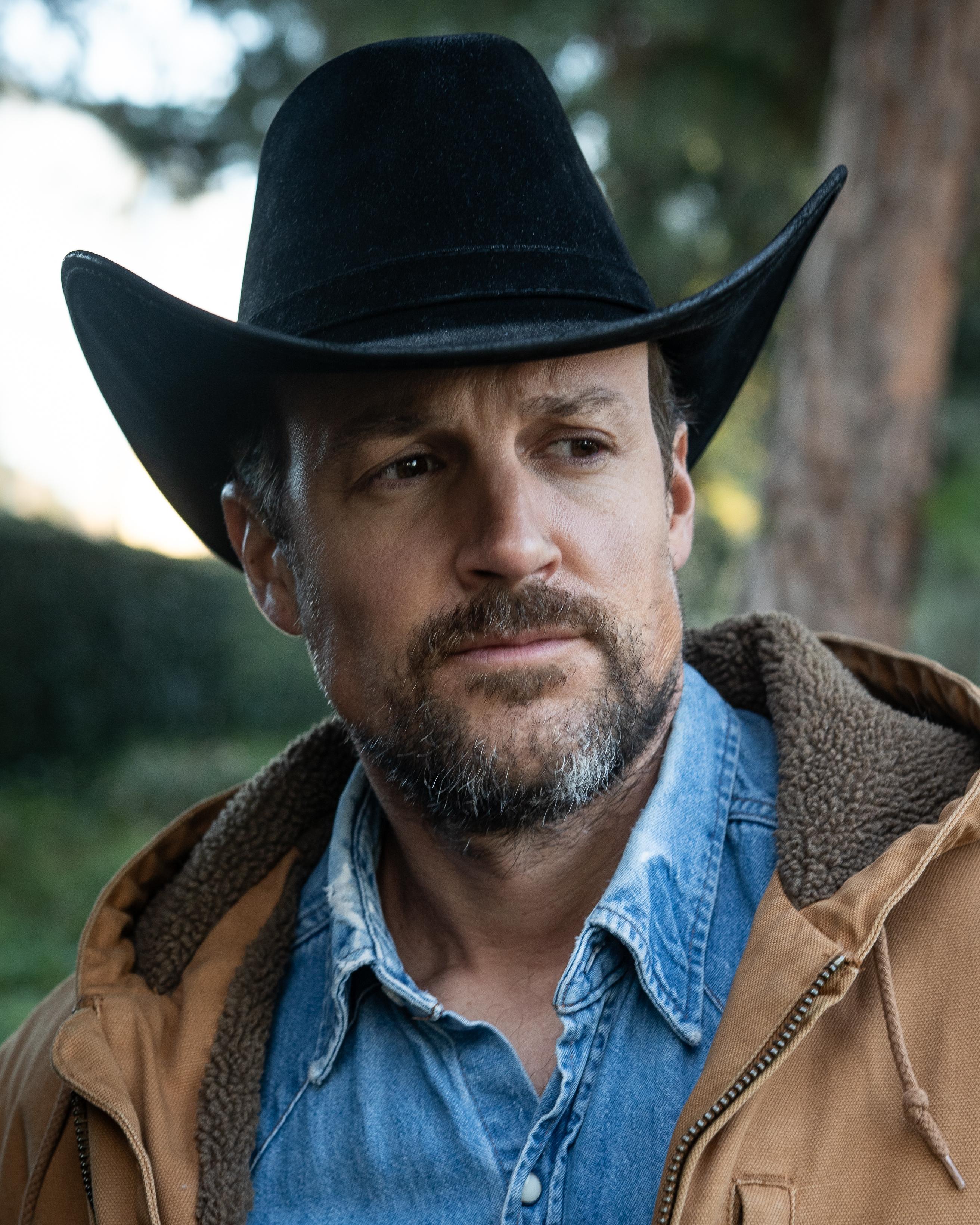 actor James Bobo large photo