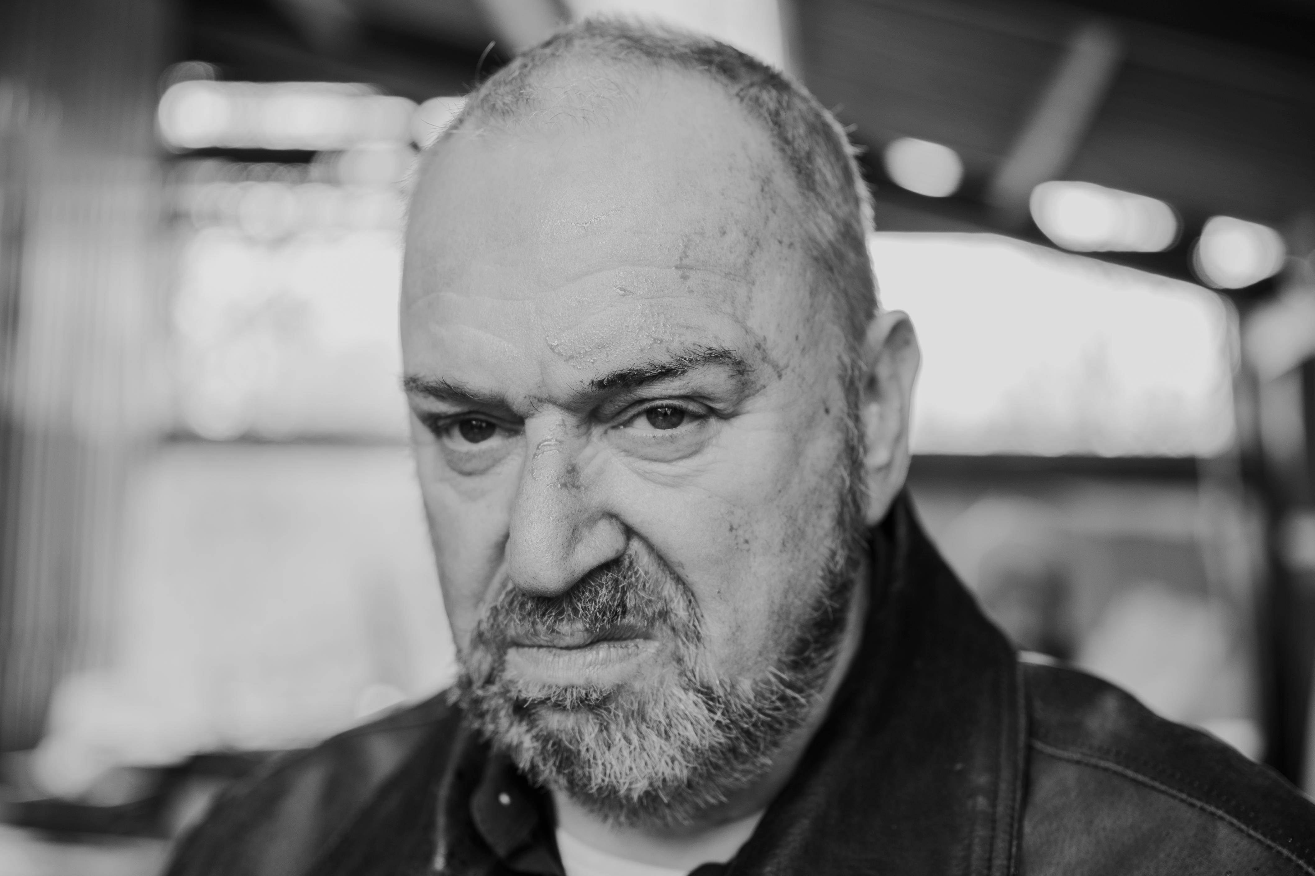 actor Joel Gosset large photo