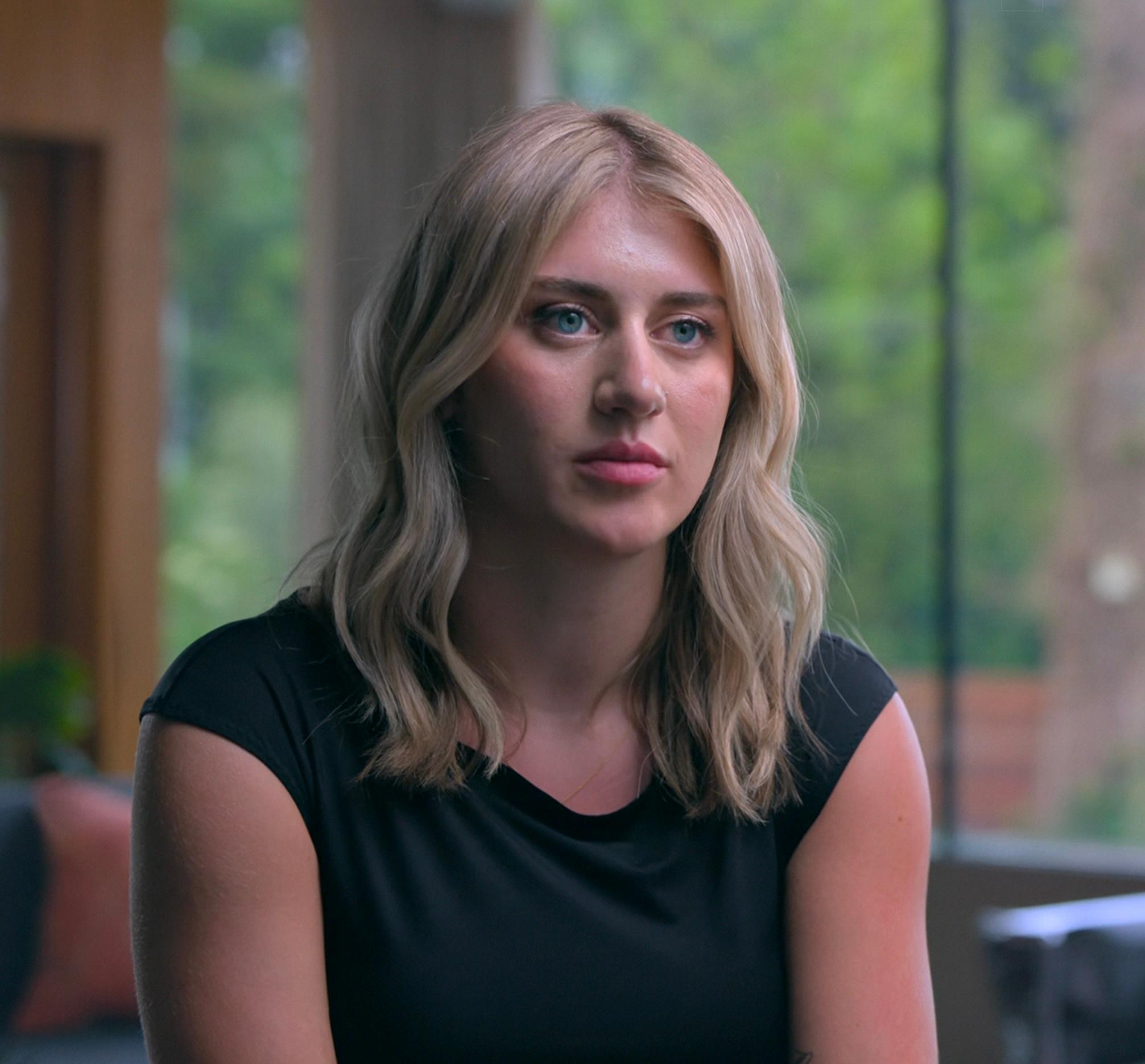 actor Emily Hammermeister large photo