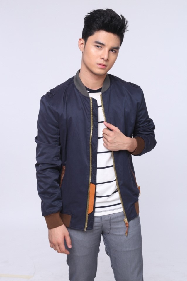 actor Dave Bornea large photo