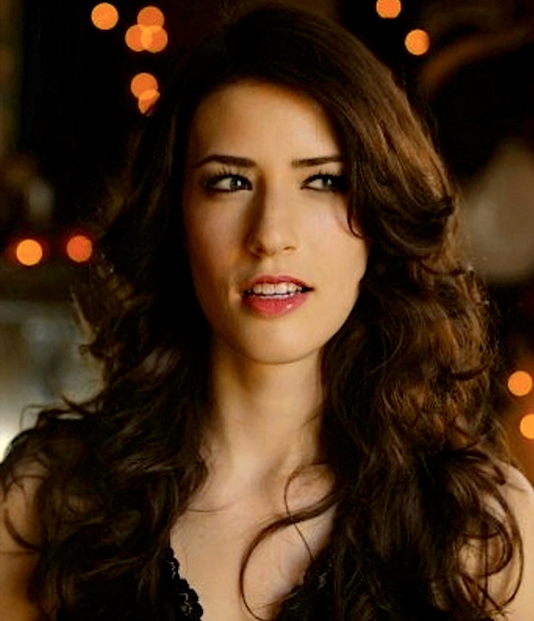 actor Erin Elle large photo