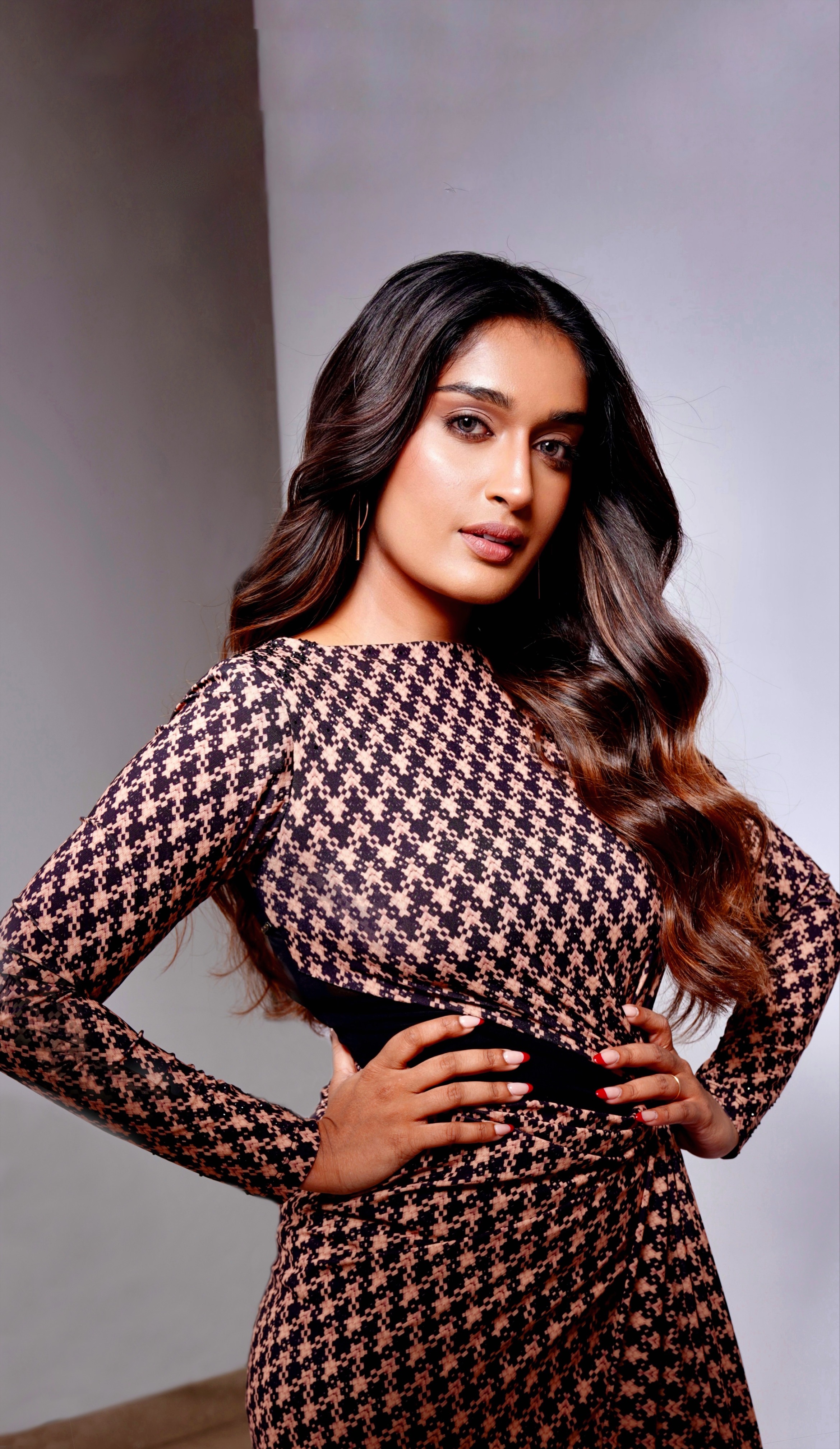 actor Niharika NM large photo