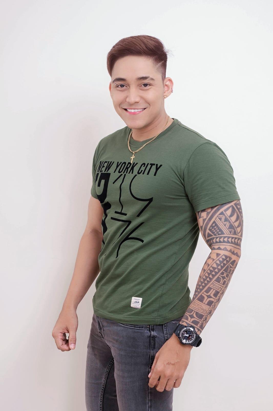 actor Jayson Suicon large photo