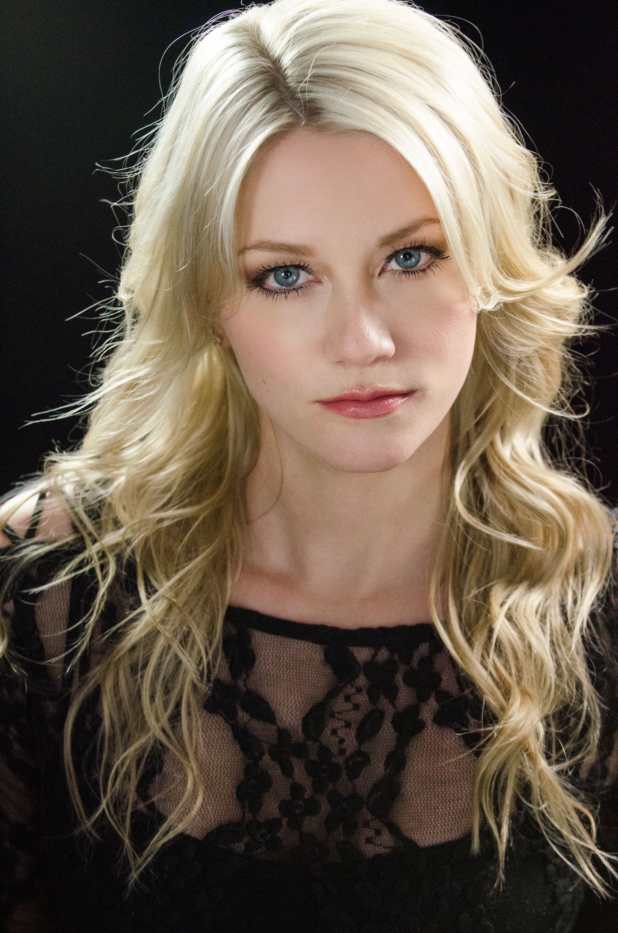 actor Kristi Engelmann large photo