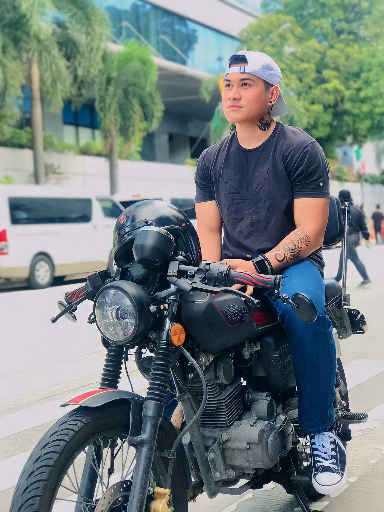 Errolle Vargas