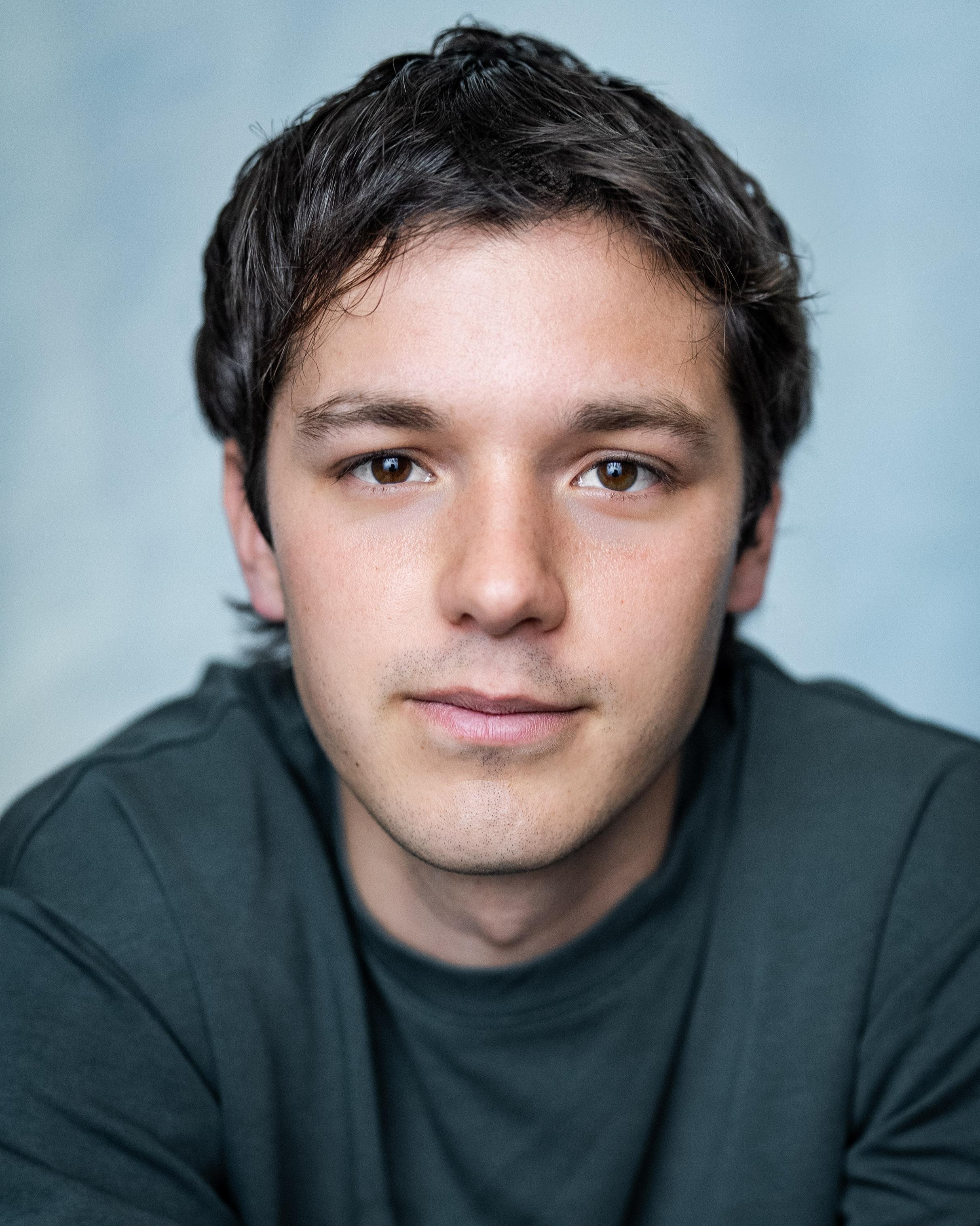 actor Joel Nankervis large photo