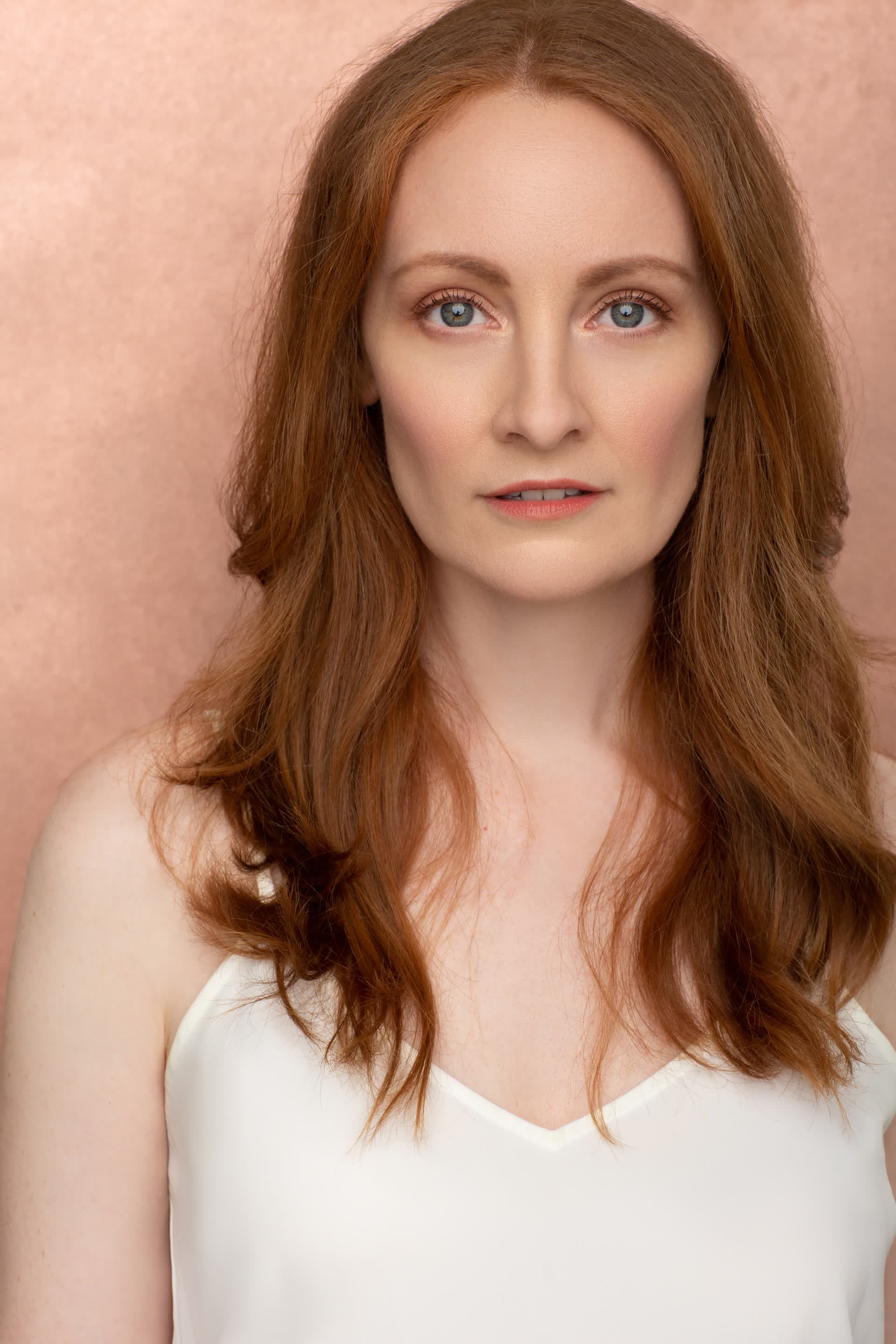 actor Emma West large photo