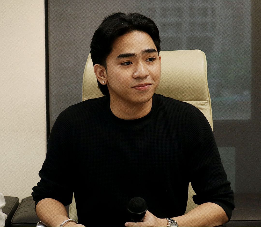 actor Renzo Ruiz large photo