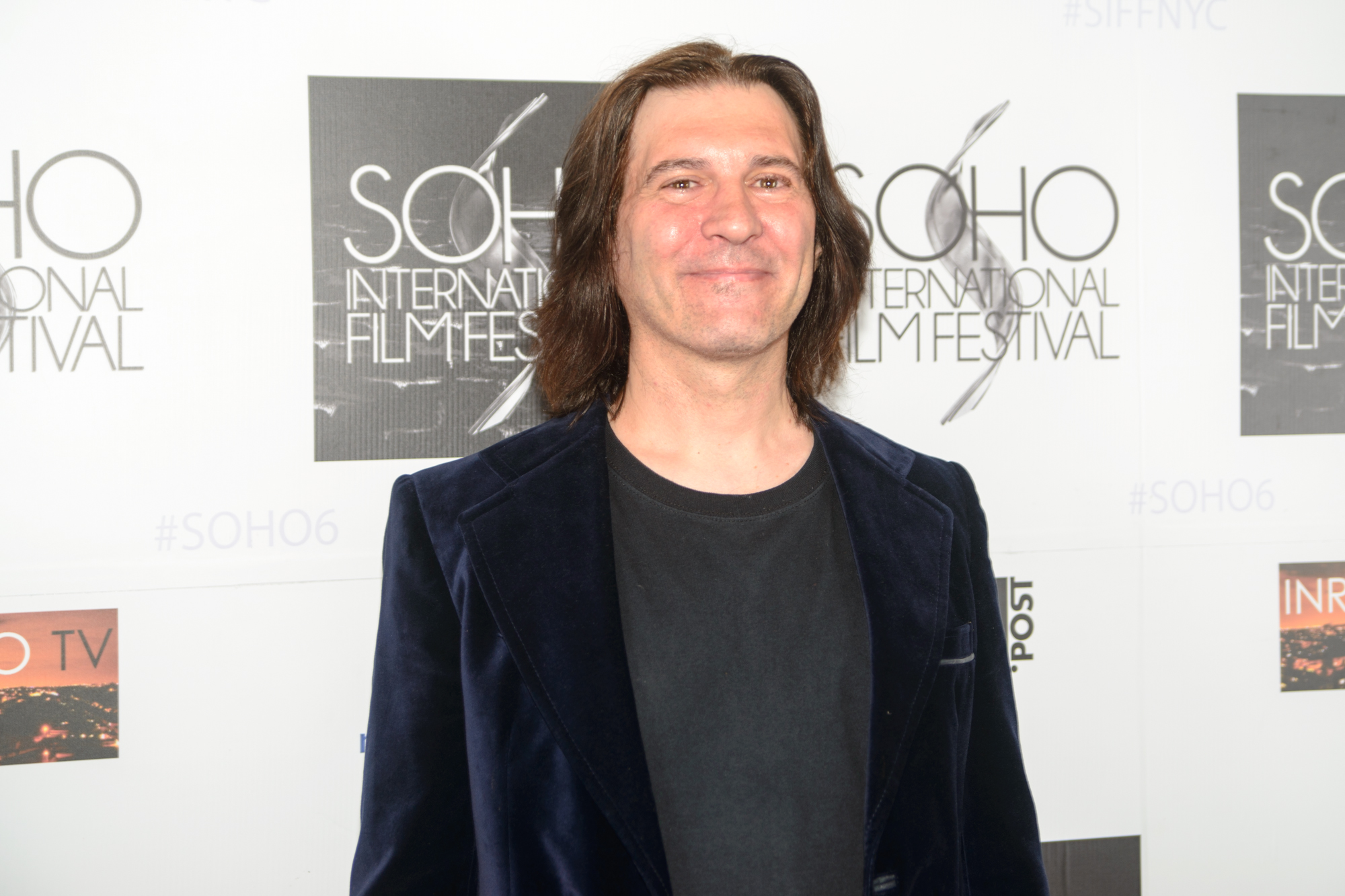 actor Ron Simasek large photo