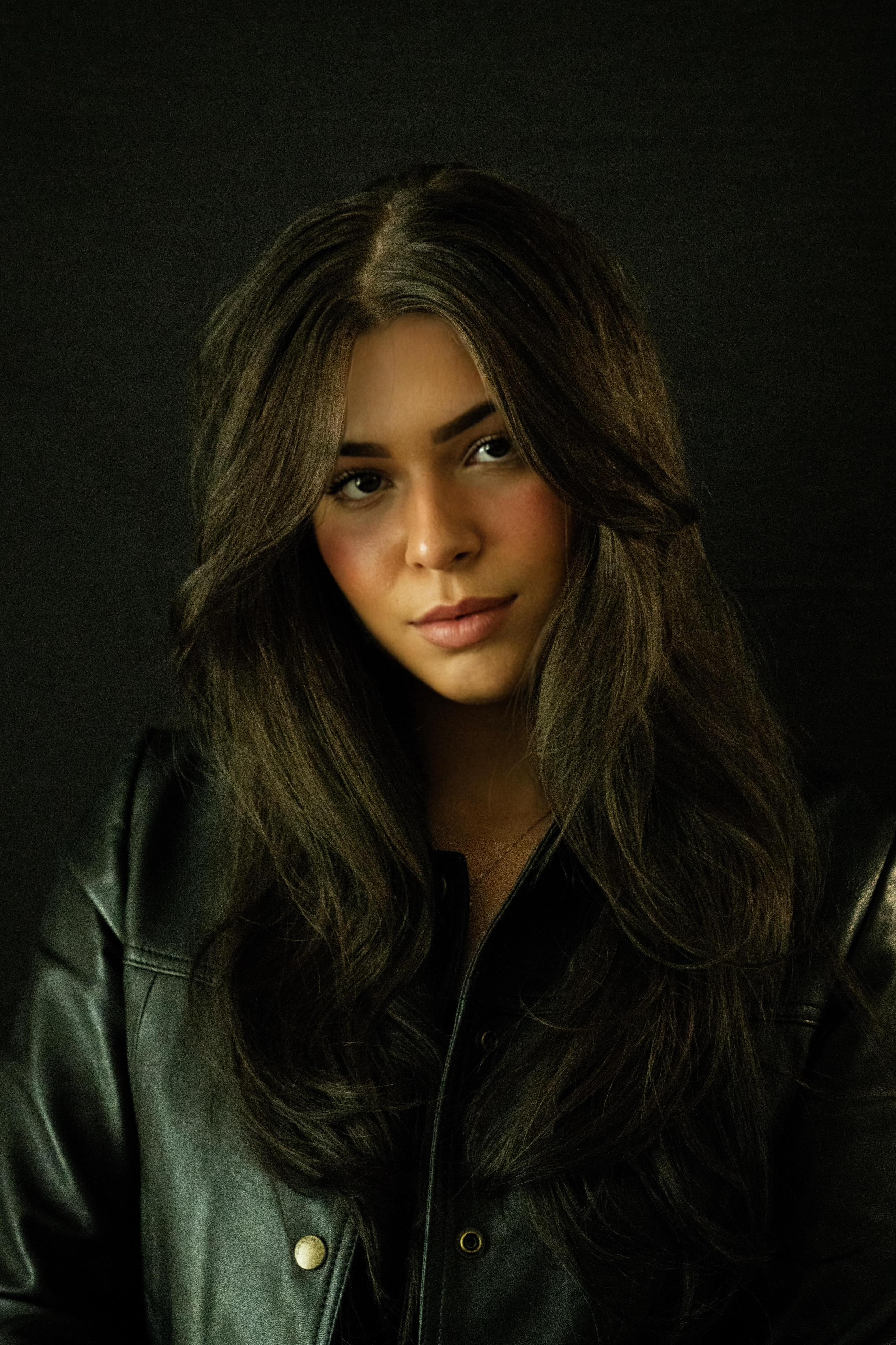 actor Kaylie Guerrero large photo